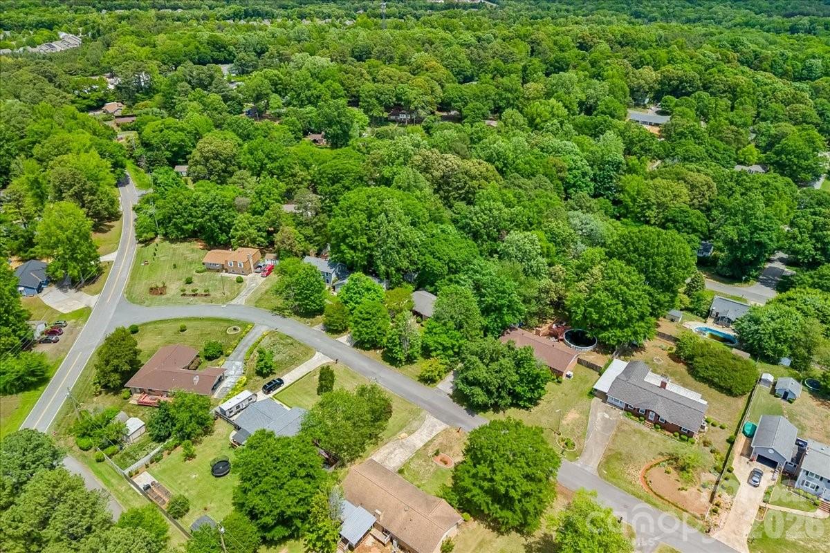 107 Fox Run Drive — Fort Mill