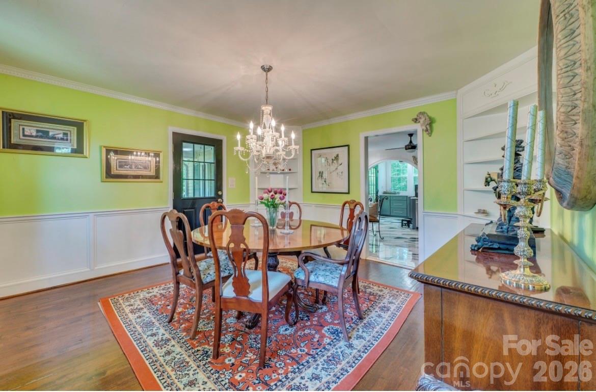 112 Kinwood Street — Morganton
