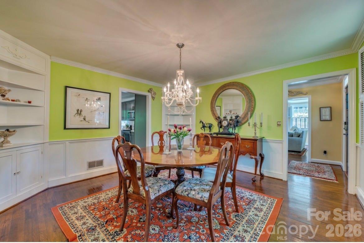 112 Kinwood Street — Morganton