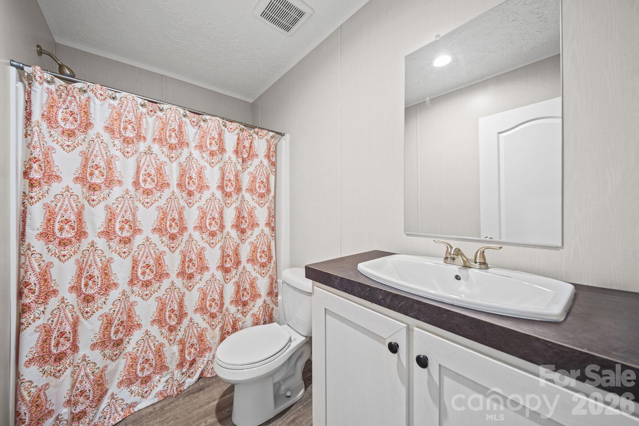 117 Whites Mill Road — Statesville