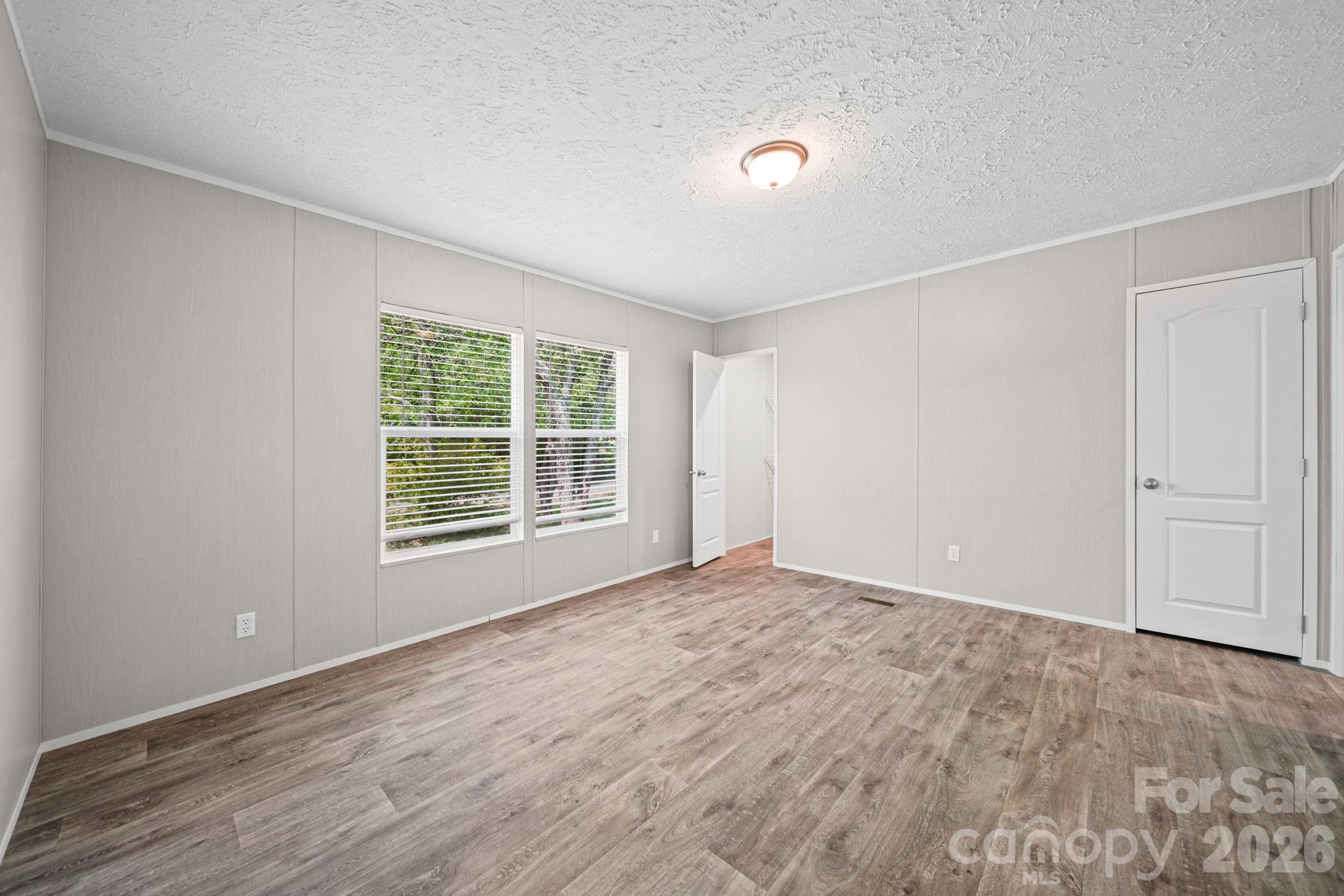 117 Whites Mill Road — Statesville