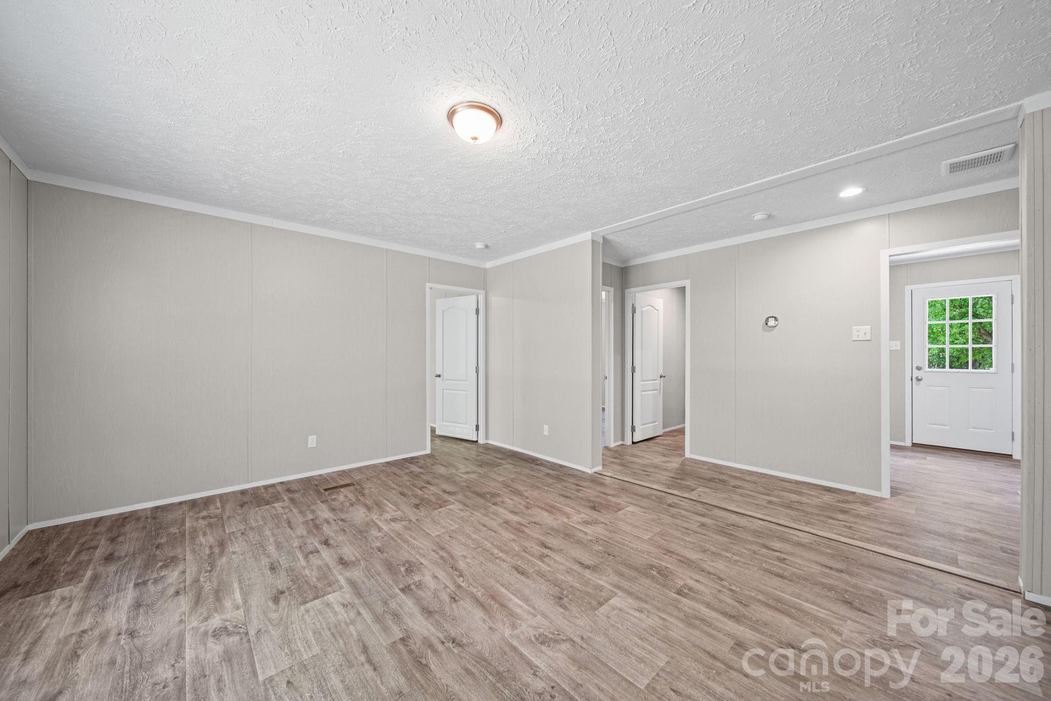 117 Whites Mill Road — Statesville