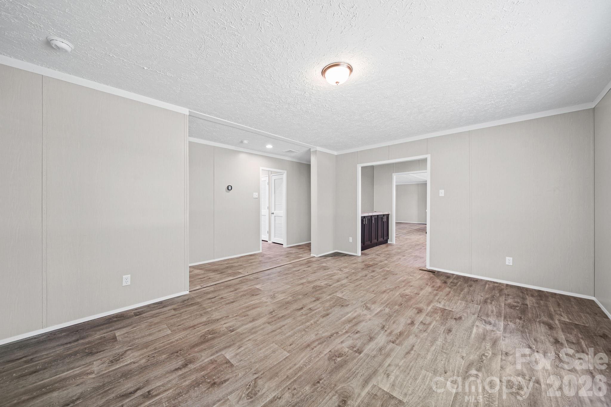 117 Whites Mill Road — Statesville