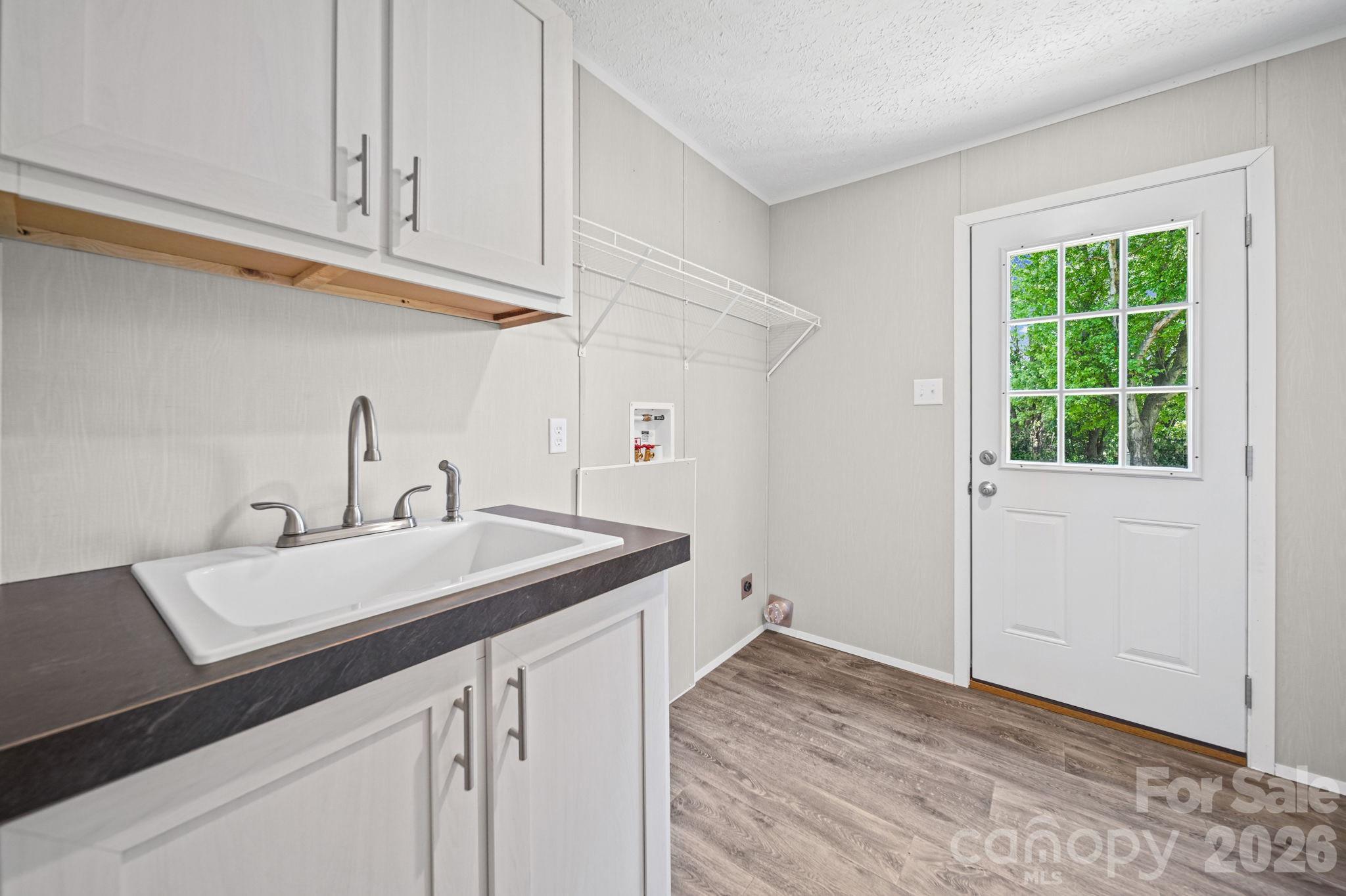 117 Whites Mill Road — Statesville