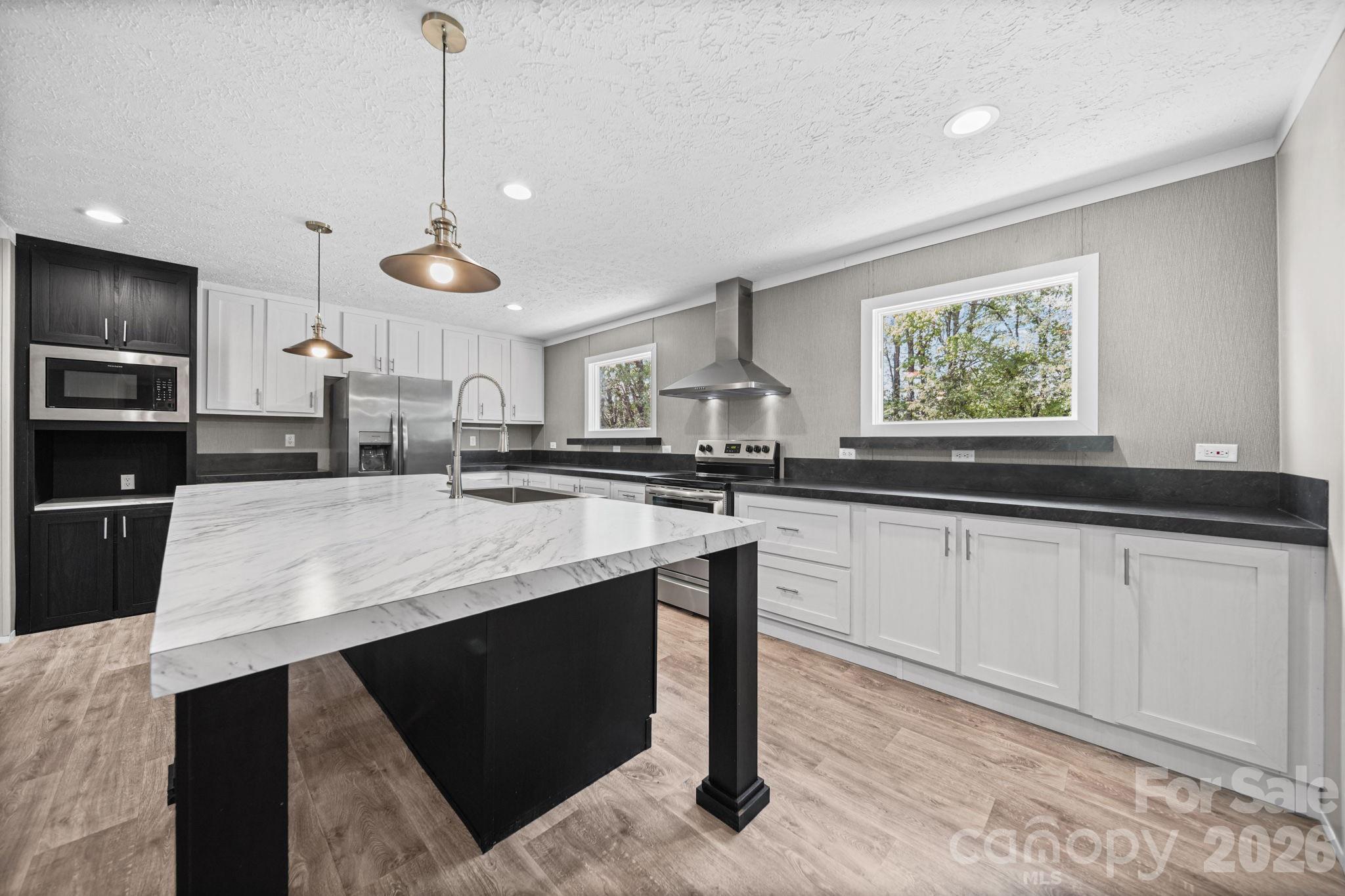 117 Whites Mill Road — Statesville