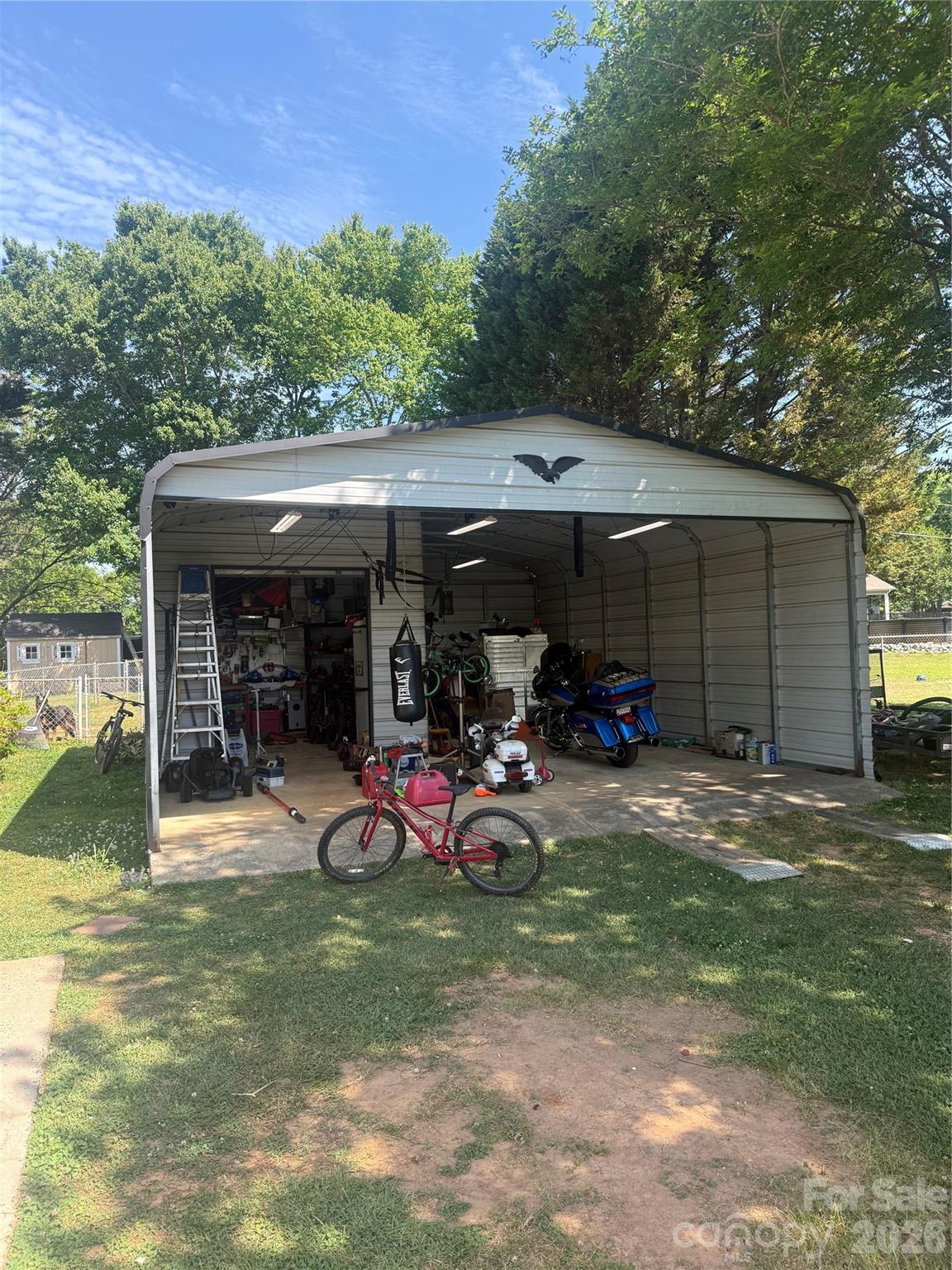 608 Cedar Drive — Dallas