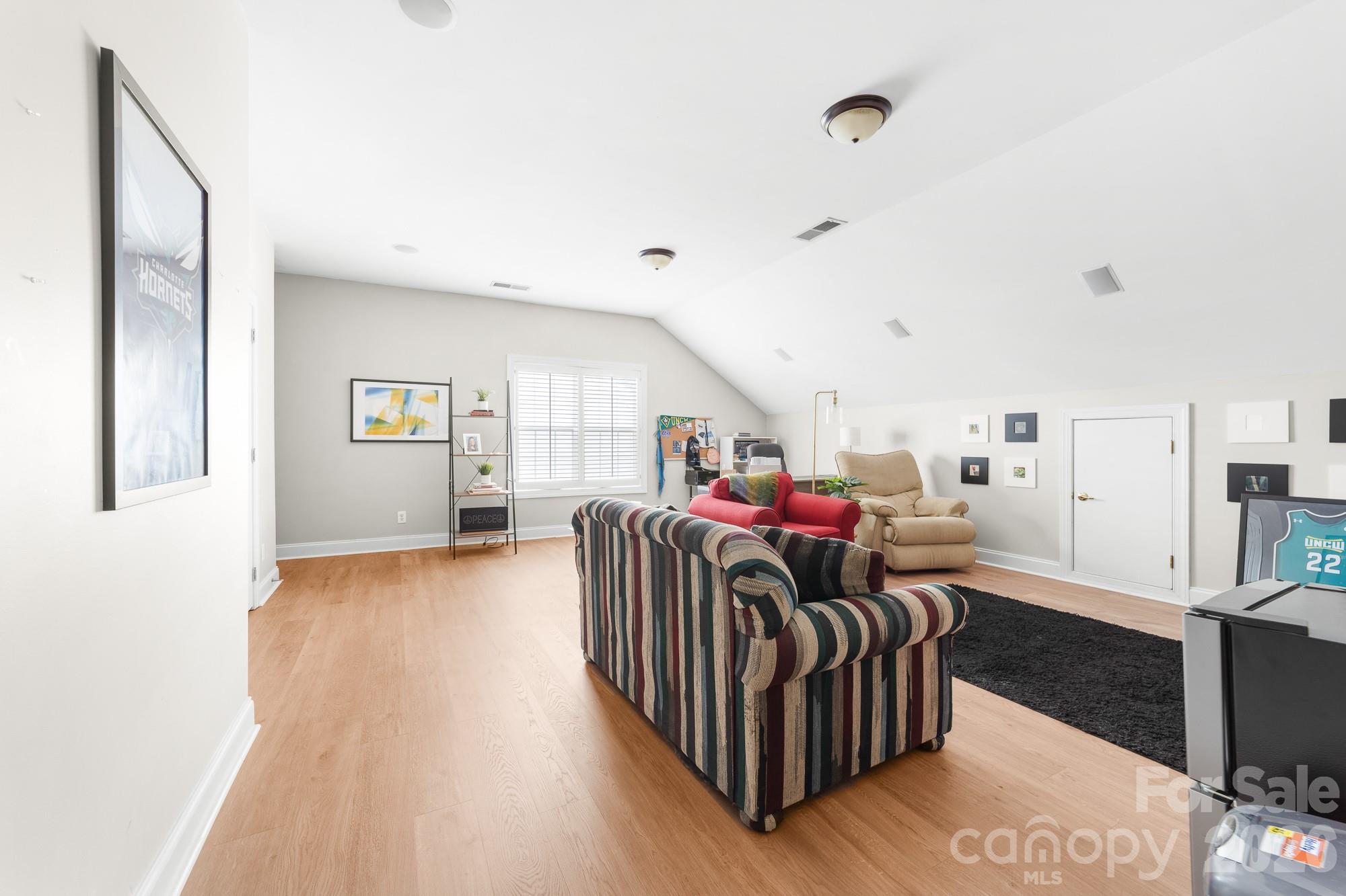 8812 Kingston Forest Drive — Charlotte