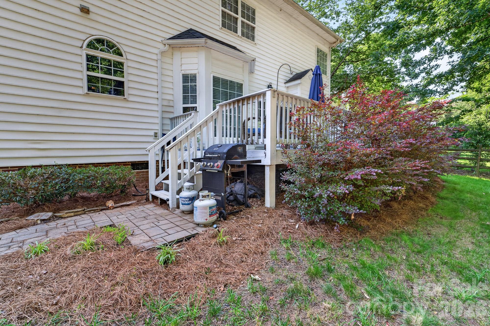 8812 Kingston Forest Drive — Charlotte