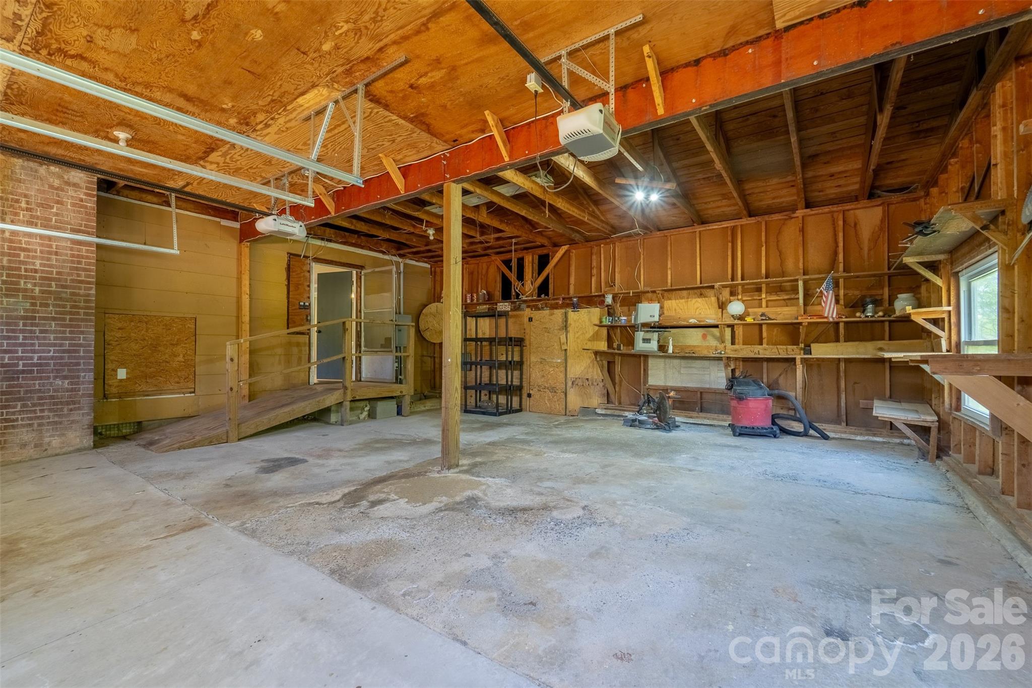 160 Canter Lane — Sylva