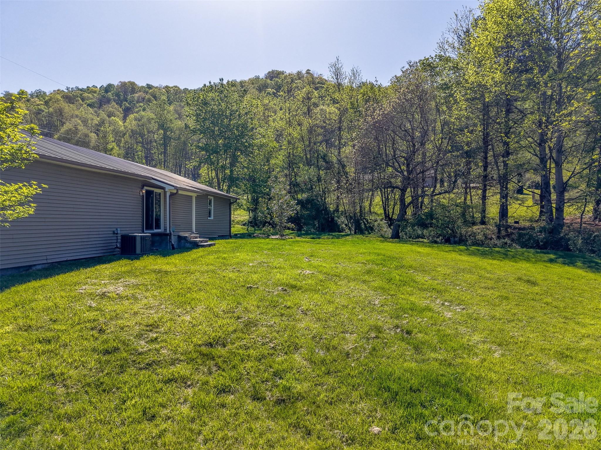 160 Canter Lane — Sylva
