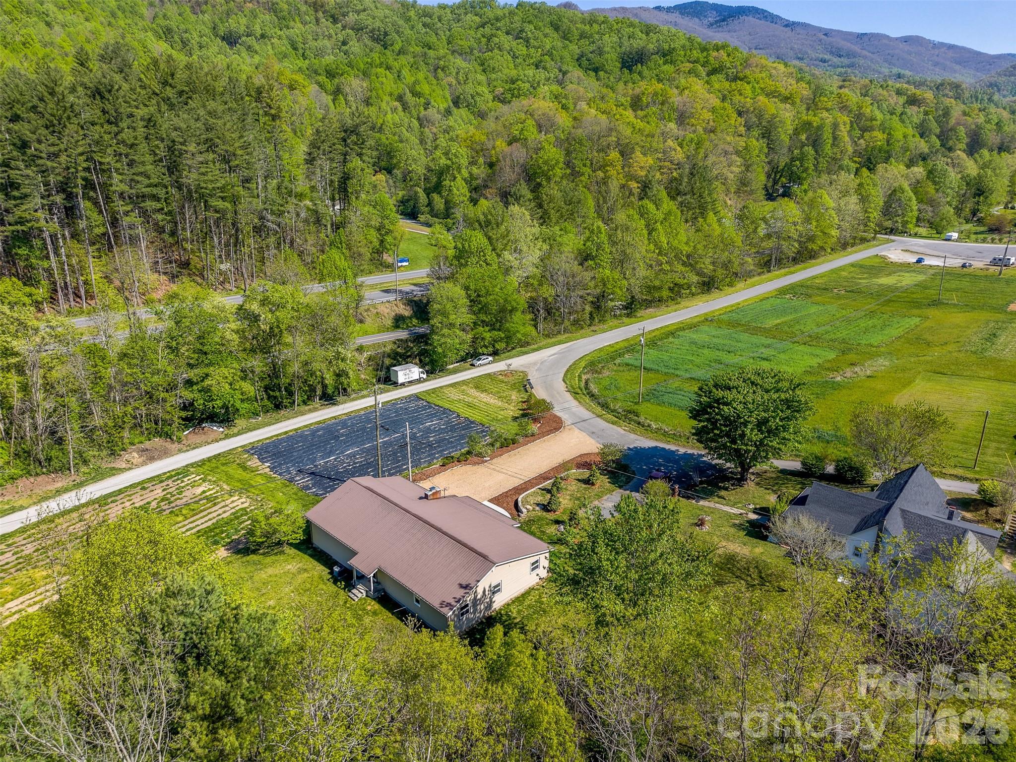160 Canter Lane — Sylva