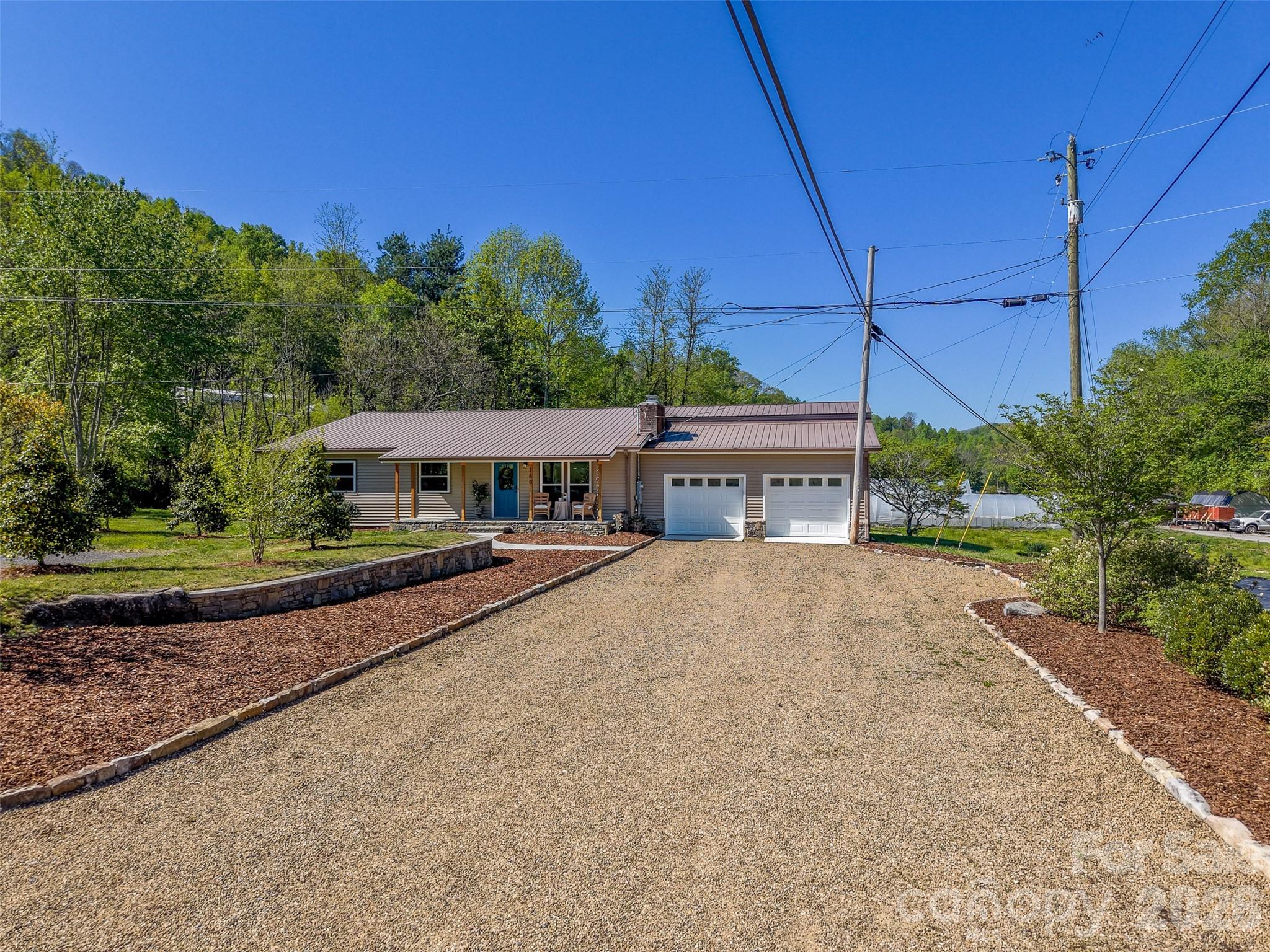 160 Canter Lane — Sylva