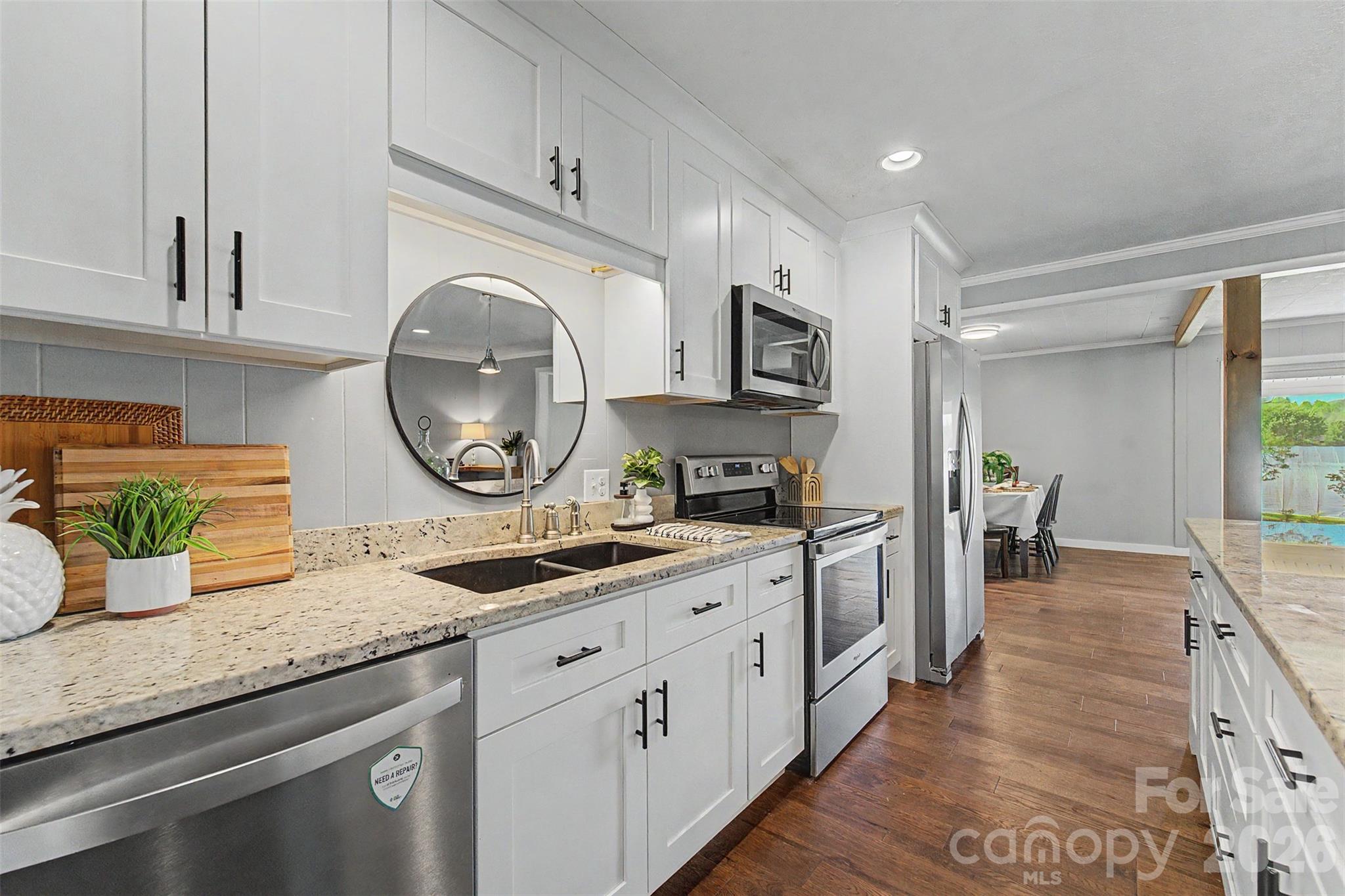 160 Canter Lane — Sylva
