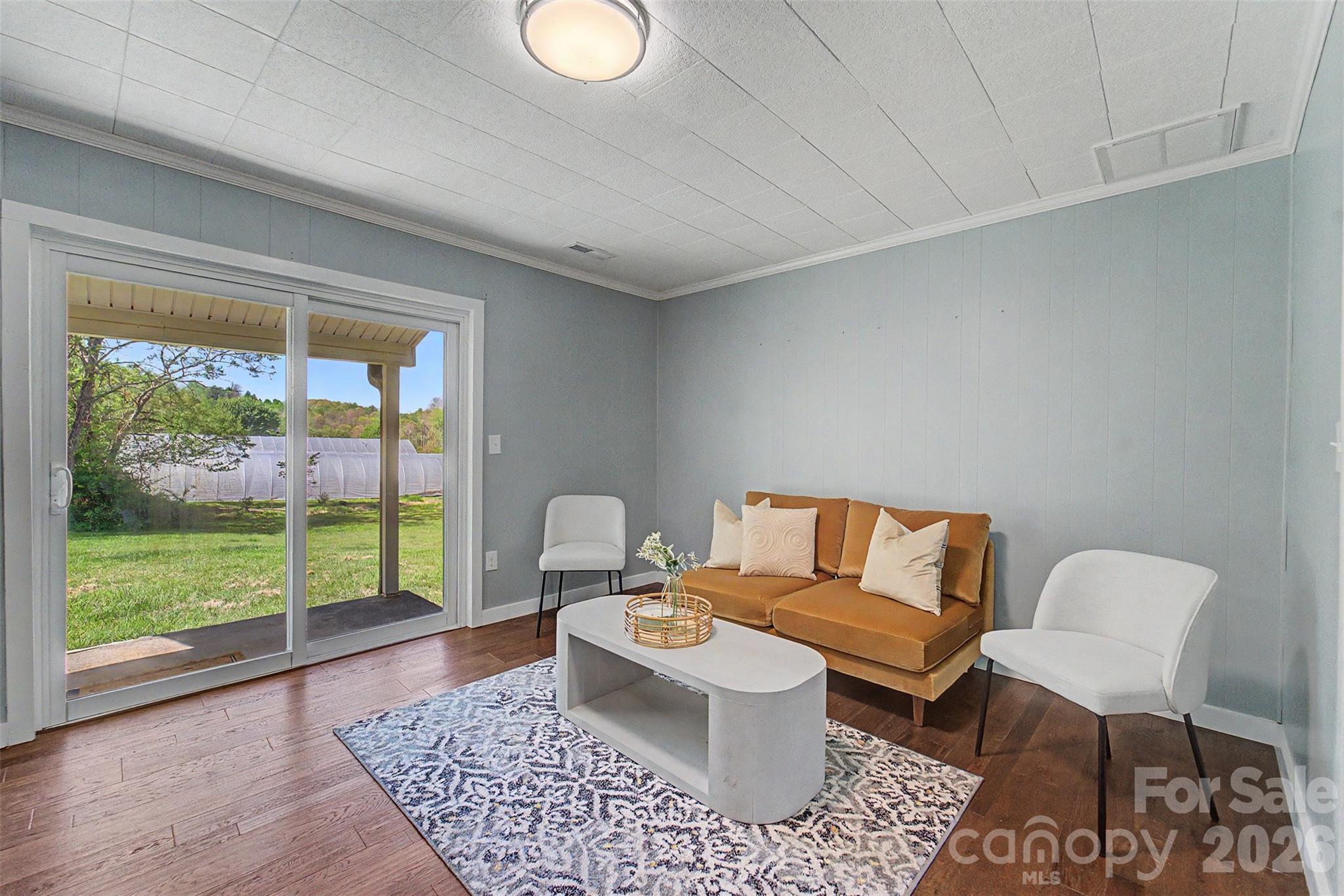 160 Canter Lane — Sylva