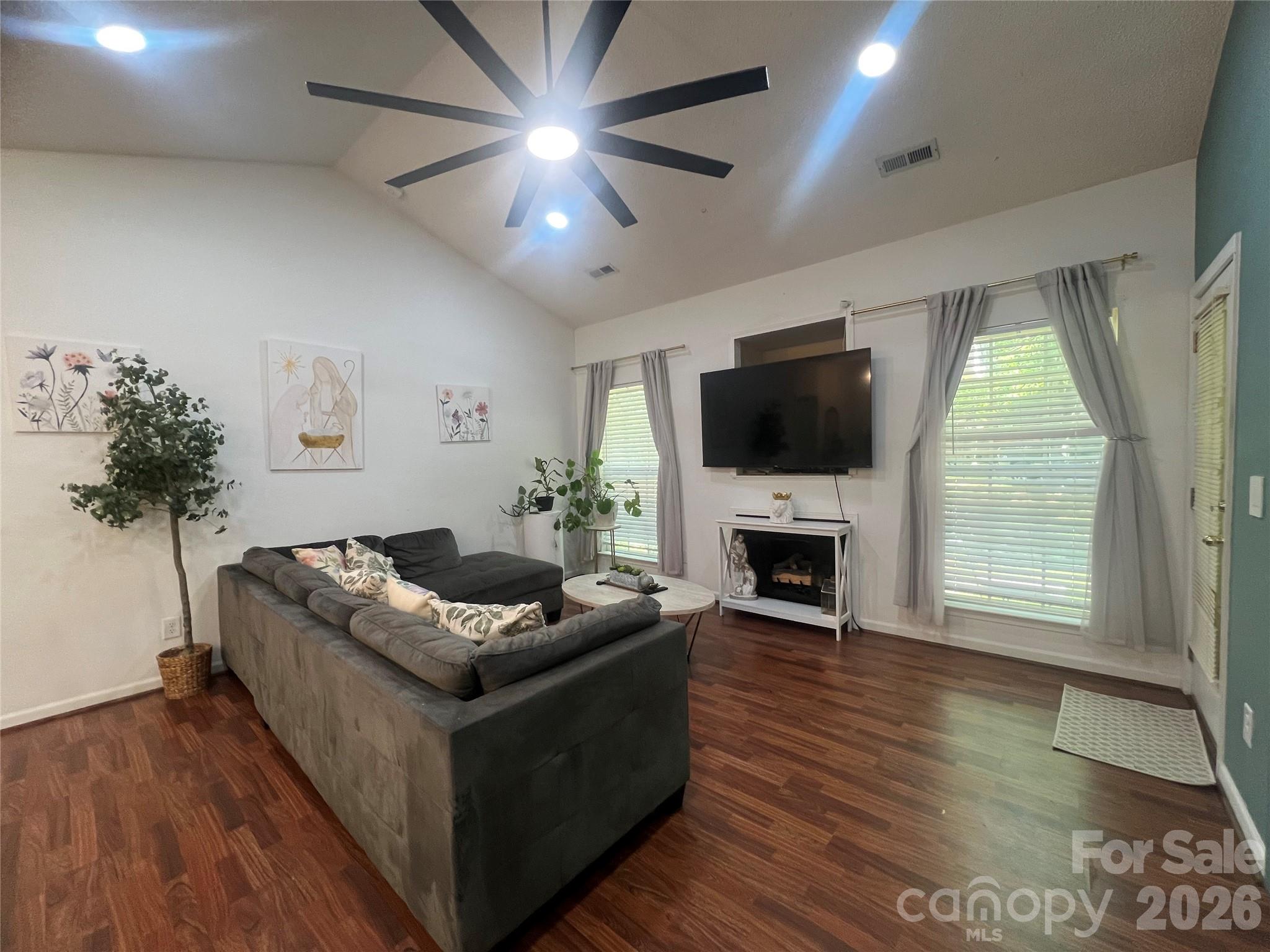 2102 Wilson Avenue — Monroe