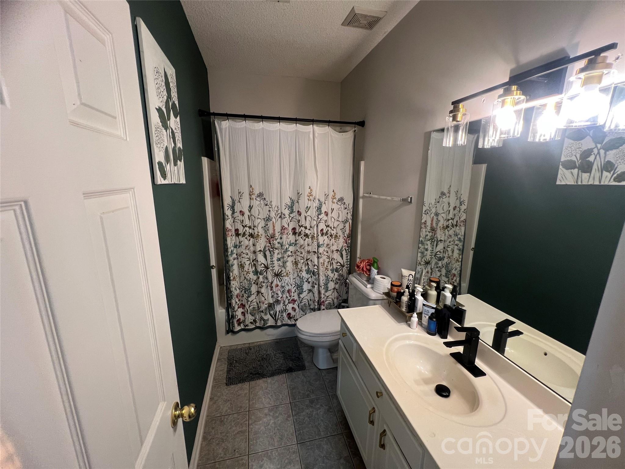 2102 Wilson Avenue — Monroe