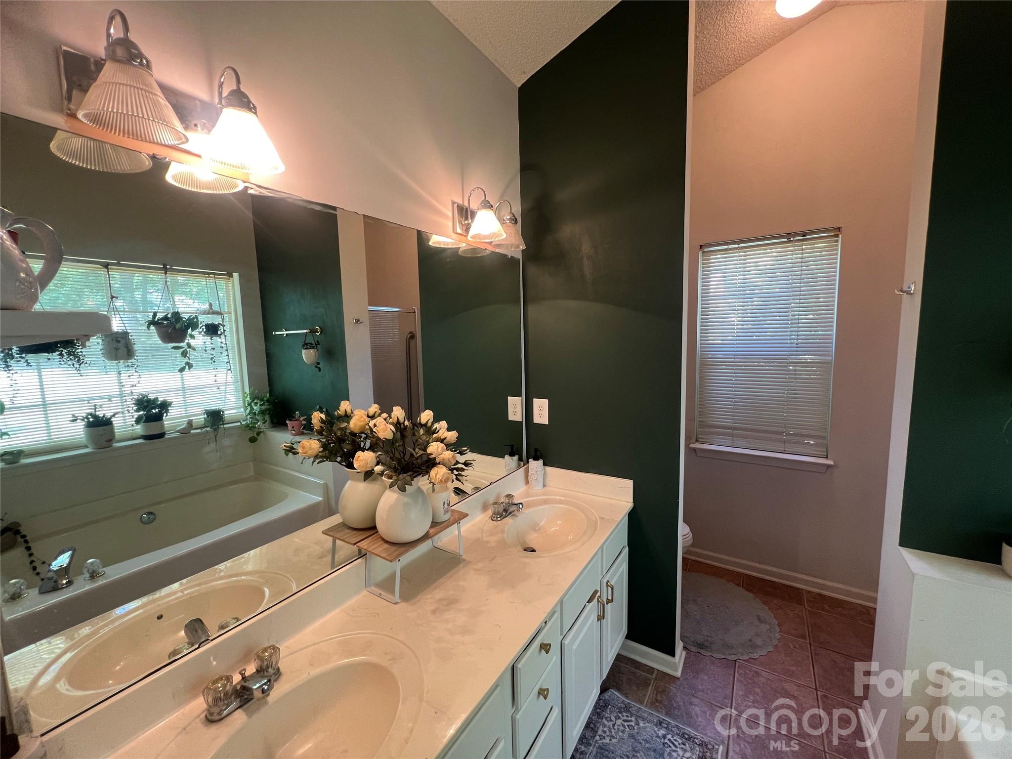 2102 Wilson Avenue — Monroe