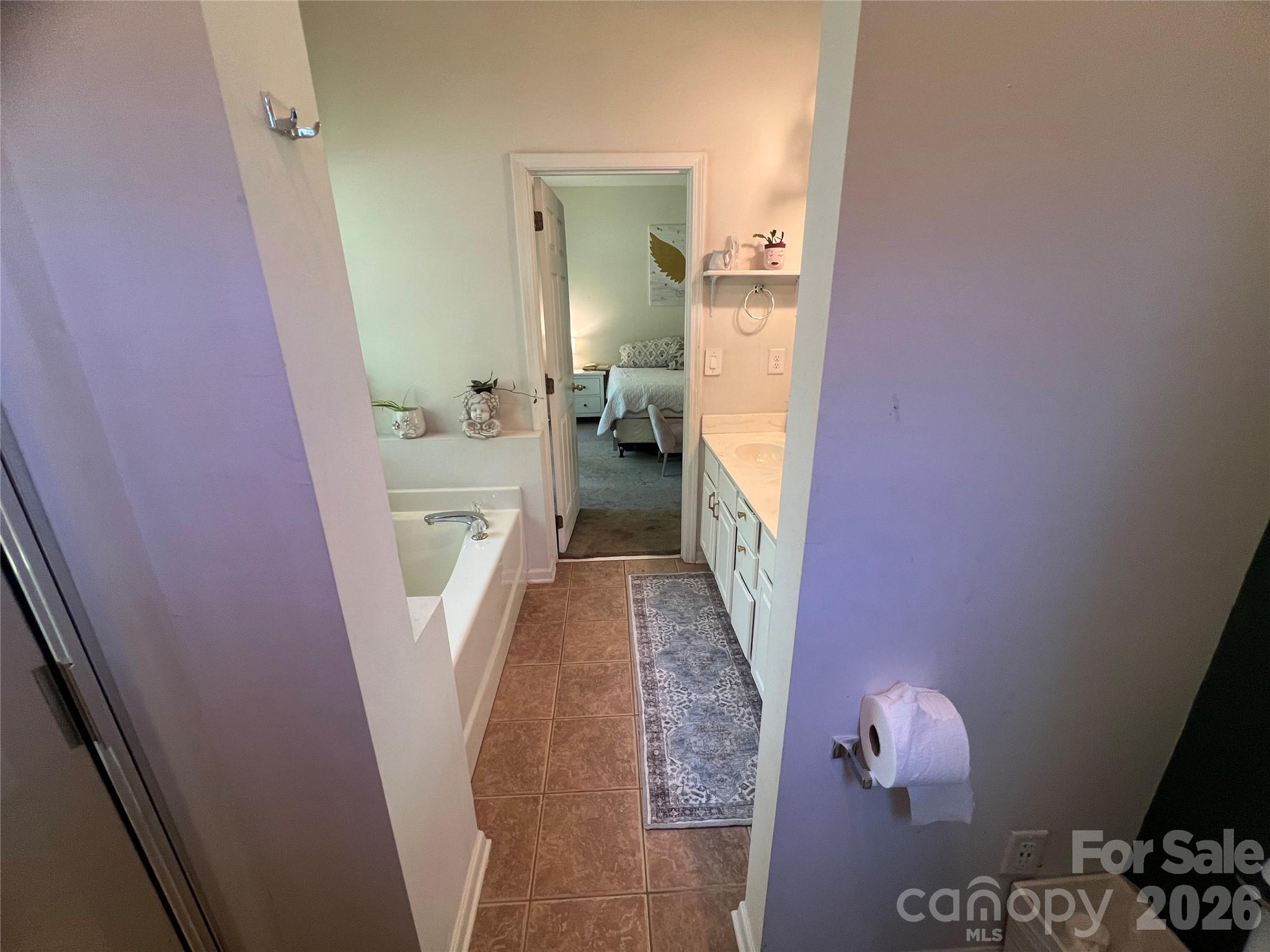 2102 Wilson Avenue — Monroe