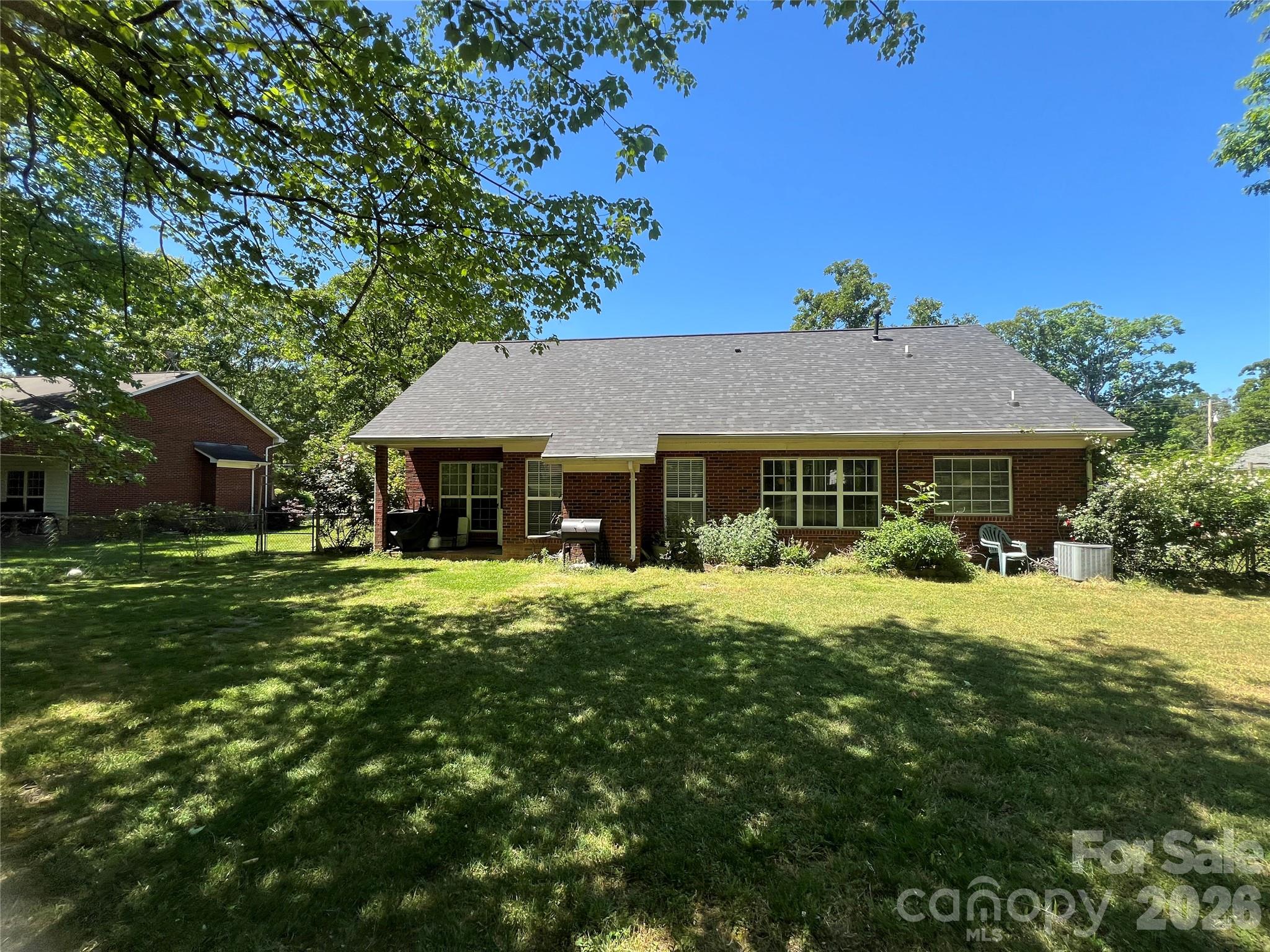 2102 Wilson Avenue — Monroe