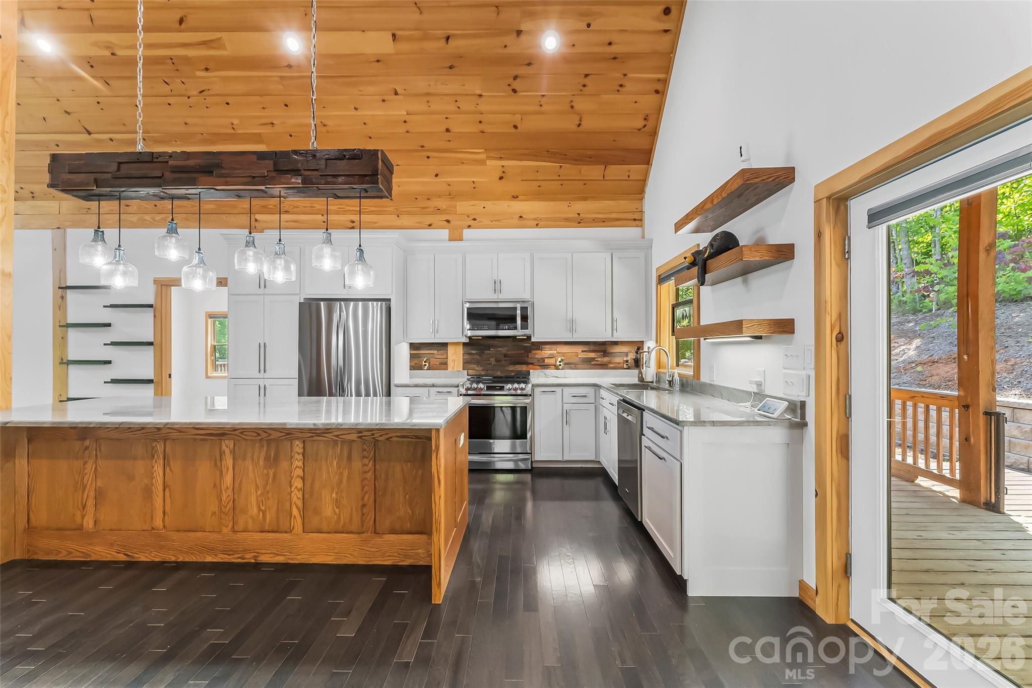 265 Grandview Peaks Drive — Nebo