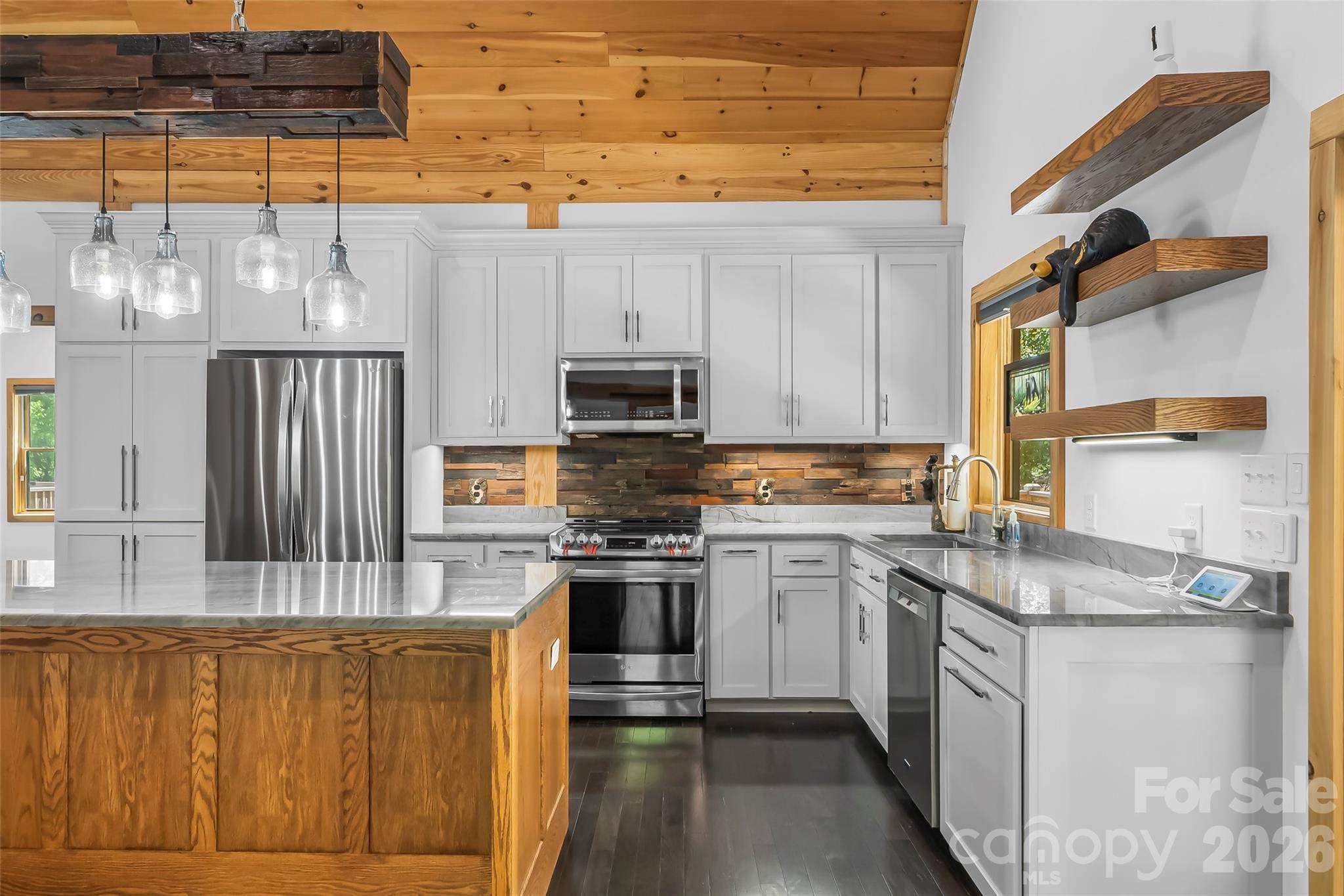 265 Grandview Peaks Drive — Nebo
