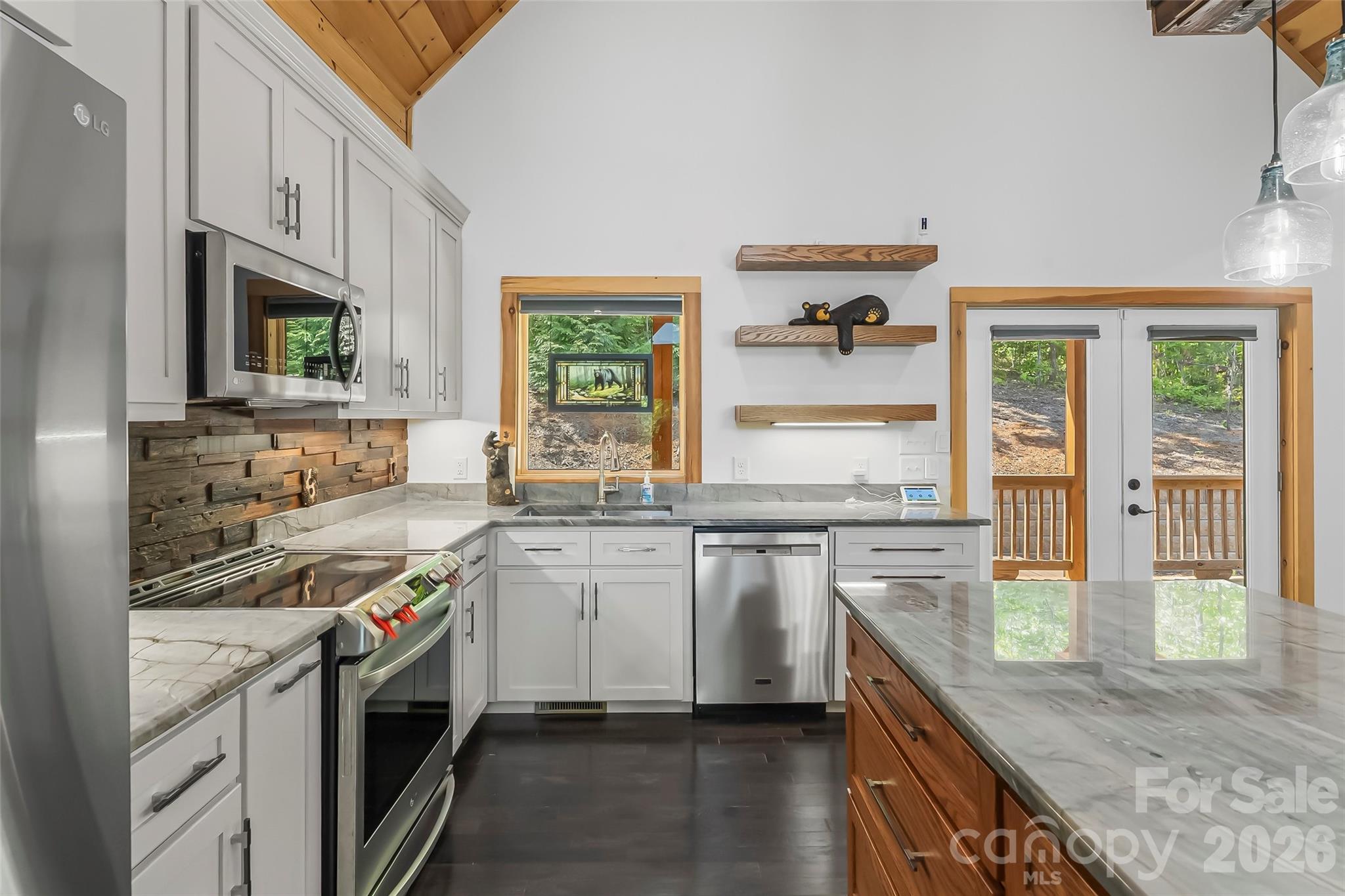 265 Grandview Peaks Drive — Nebo