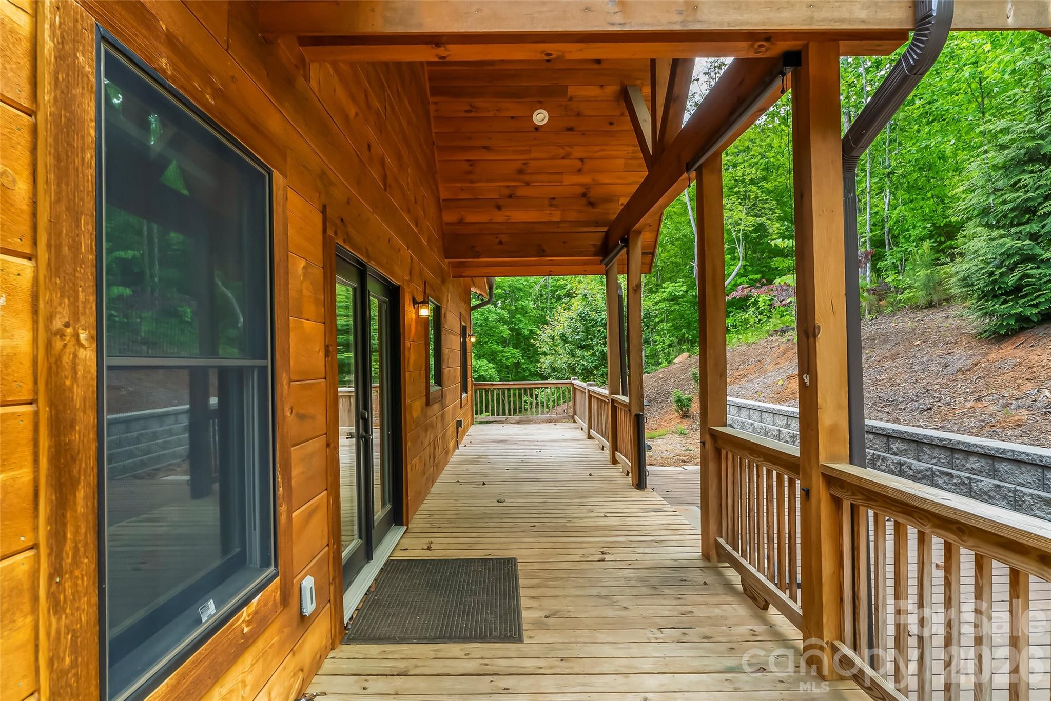 265 Grandview Peaks Drive — Nebo