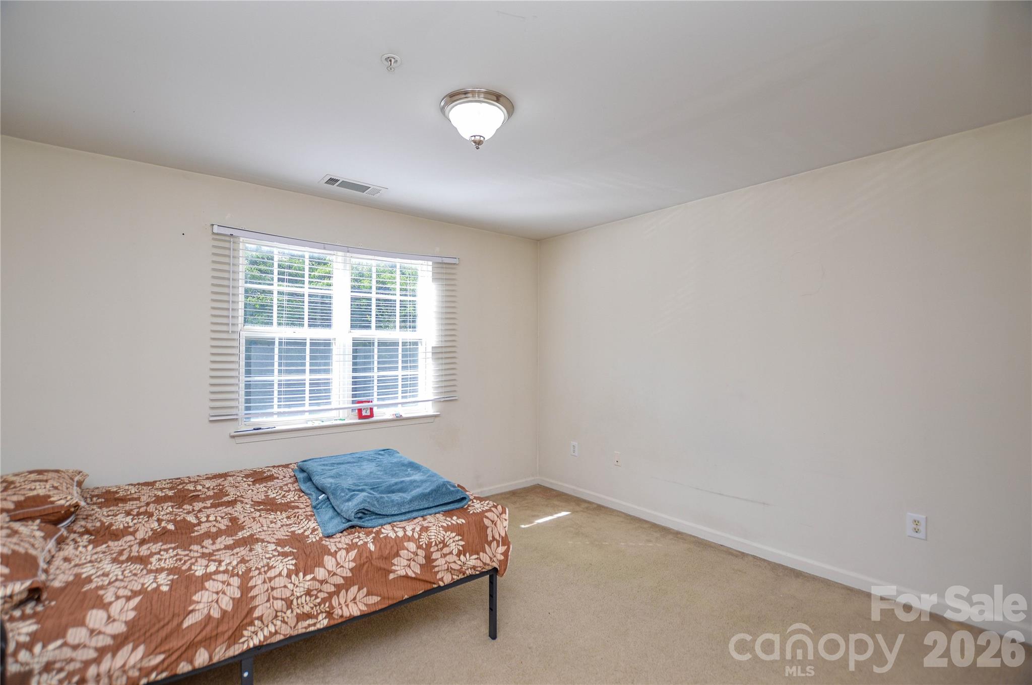 9810 Campus Walk Lane #F — Charlotte