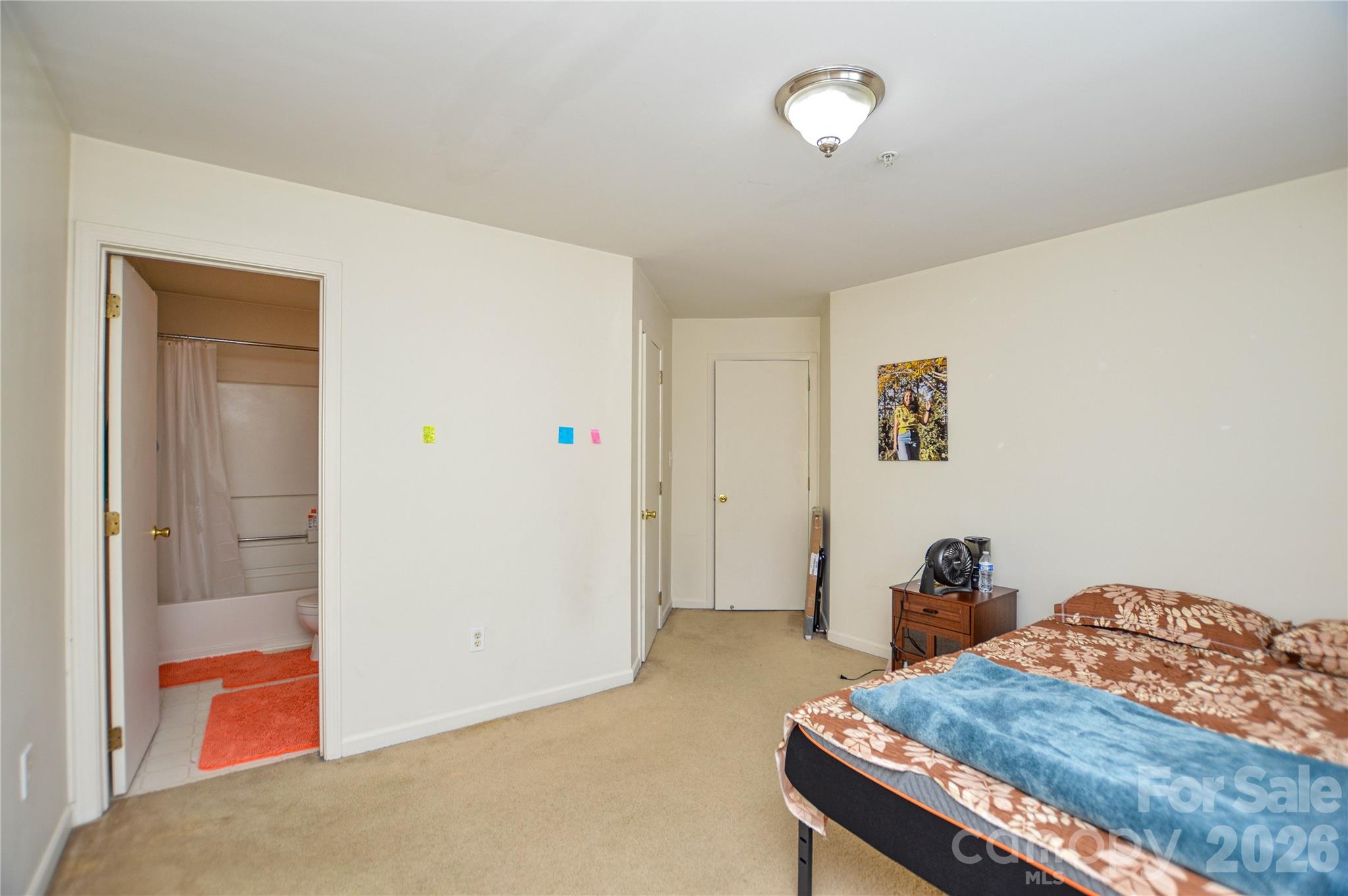9810 Campus Walk Lane #F — Charlotte