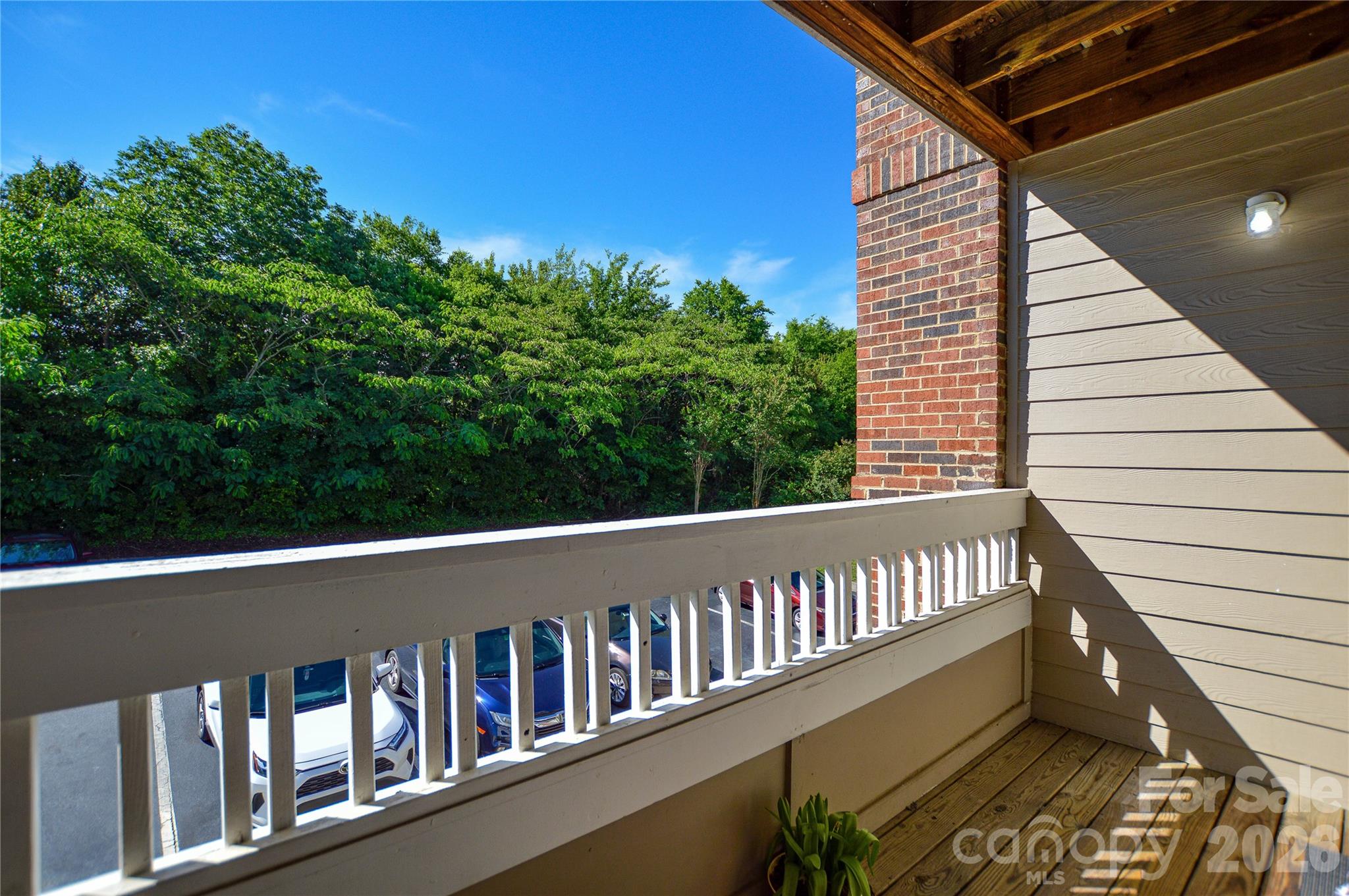 9810 Campus Walk Lane #F — Charlotte