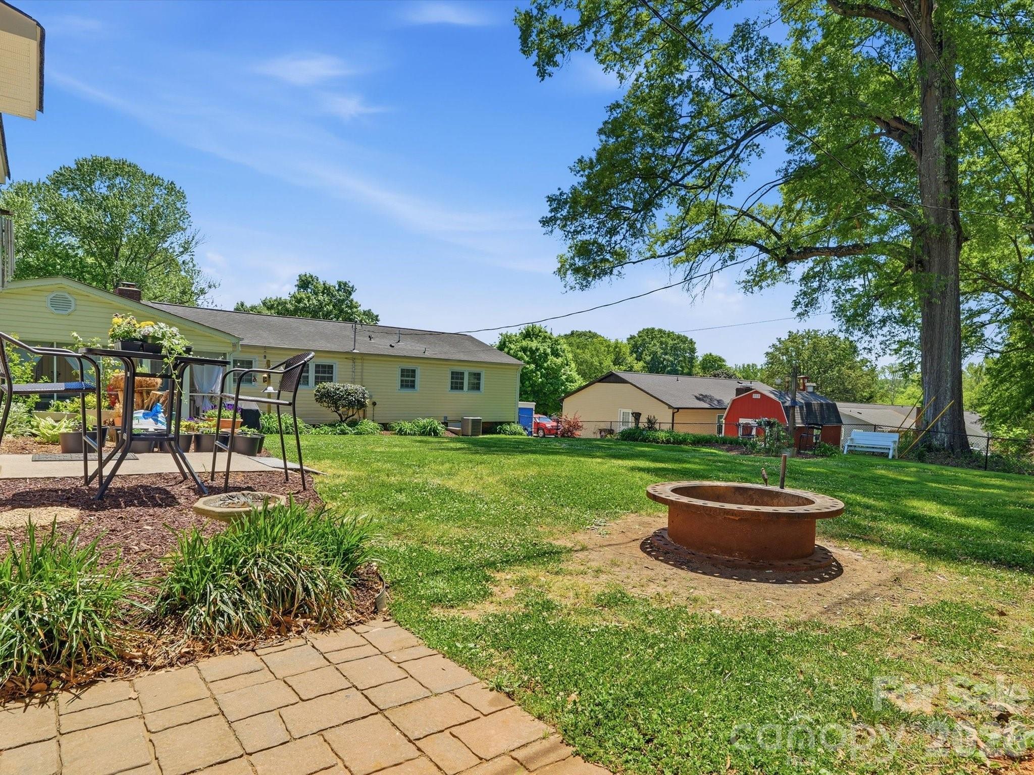 217 Hughey Drive — Gastonia