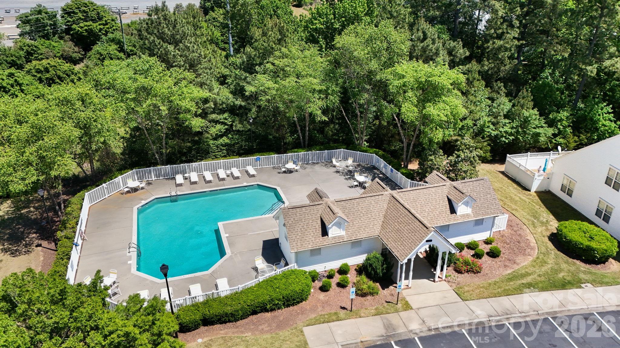 421 Caddy Street — Fort Mill