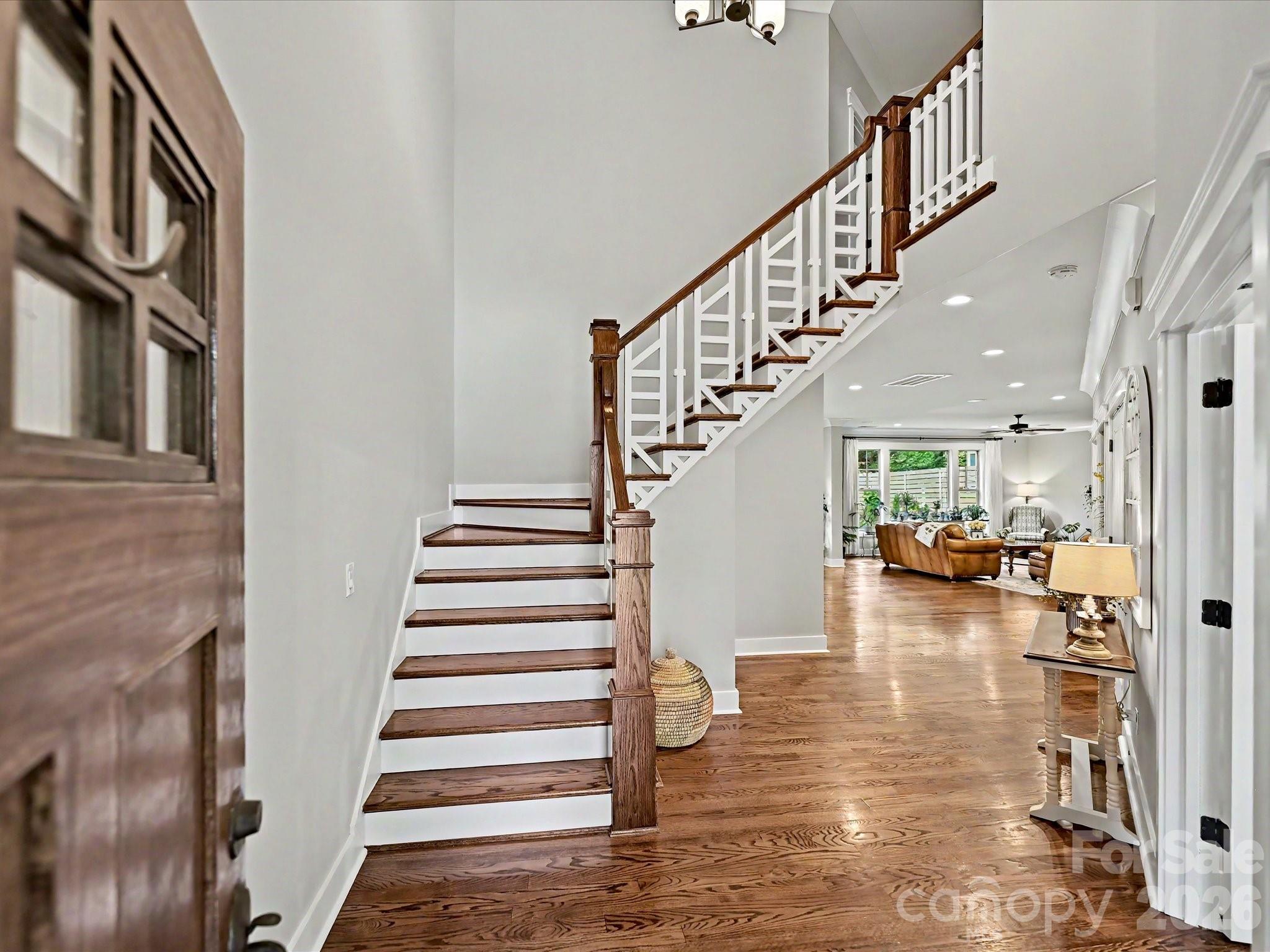916 Essex Street — Charlotte