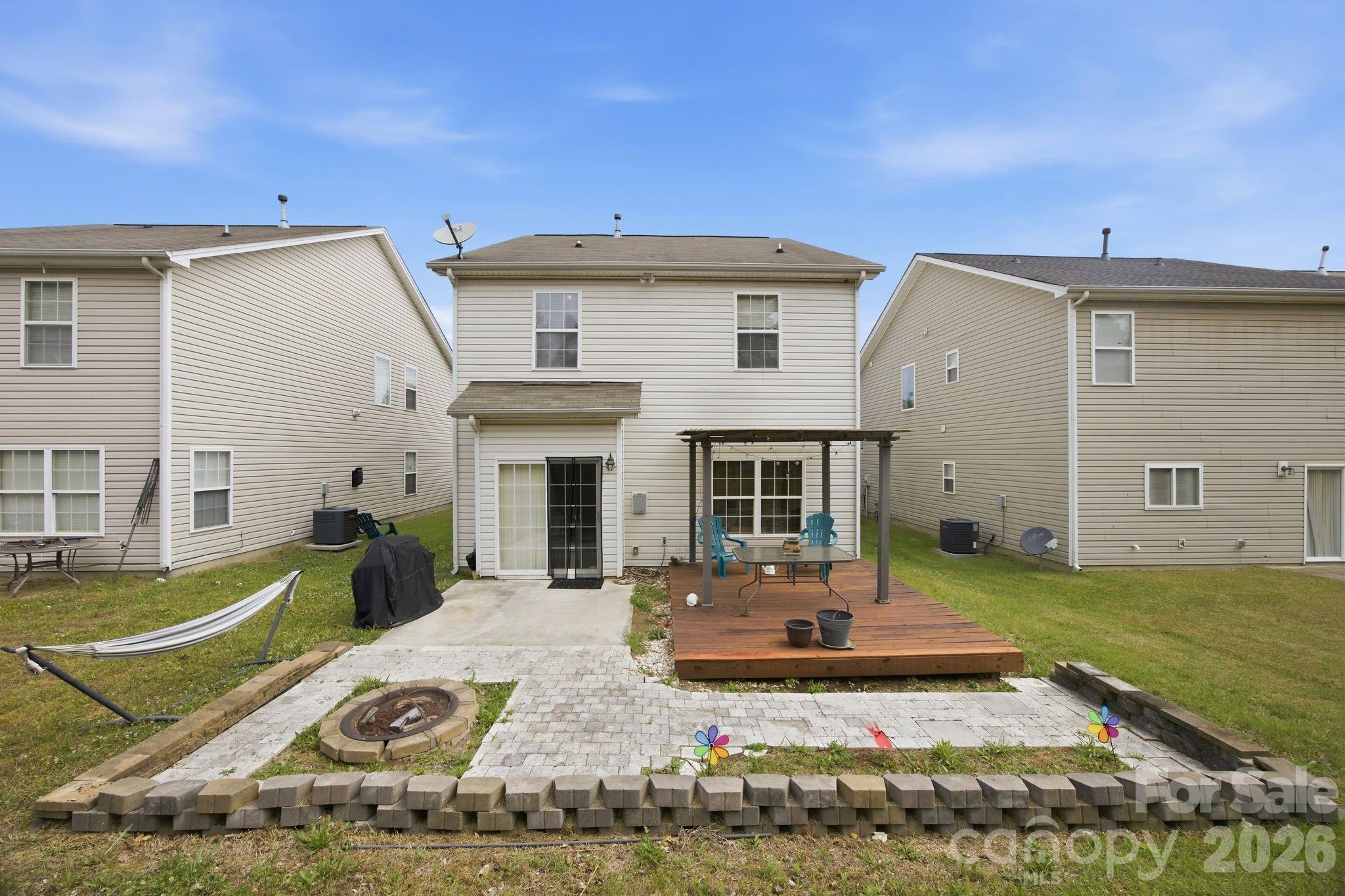 13508 Glasgow Green Lane — Charlotte