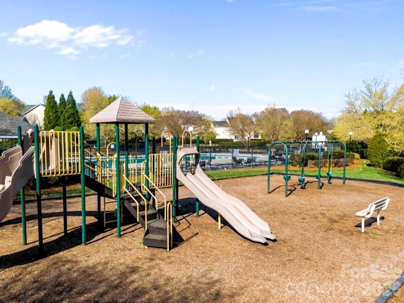 13508 Glasgow Green Lane — Charlotte