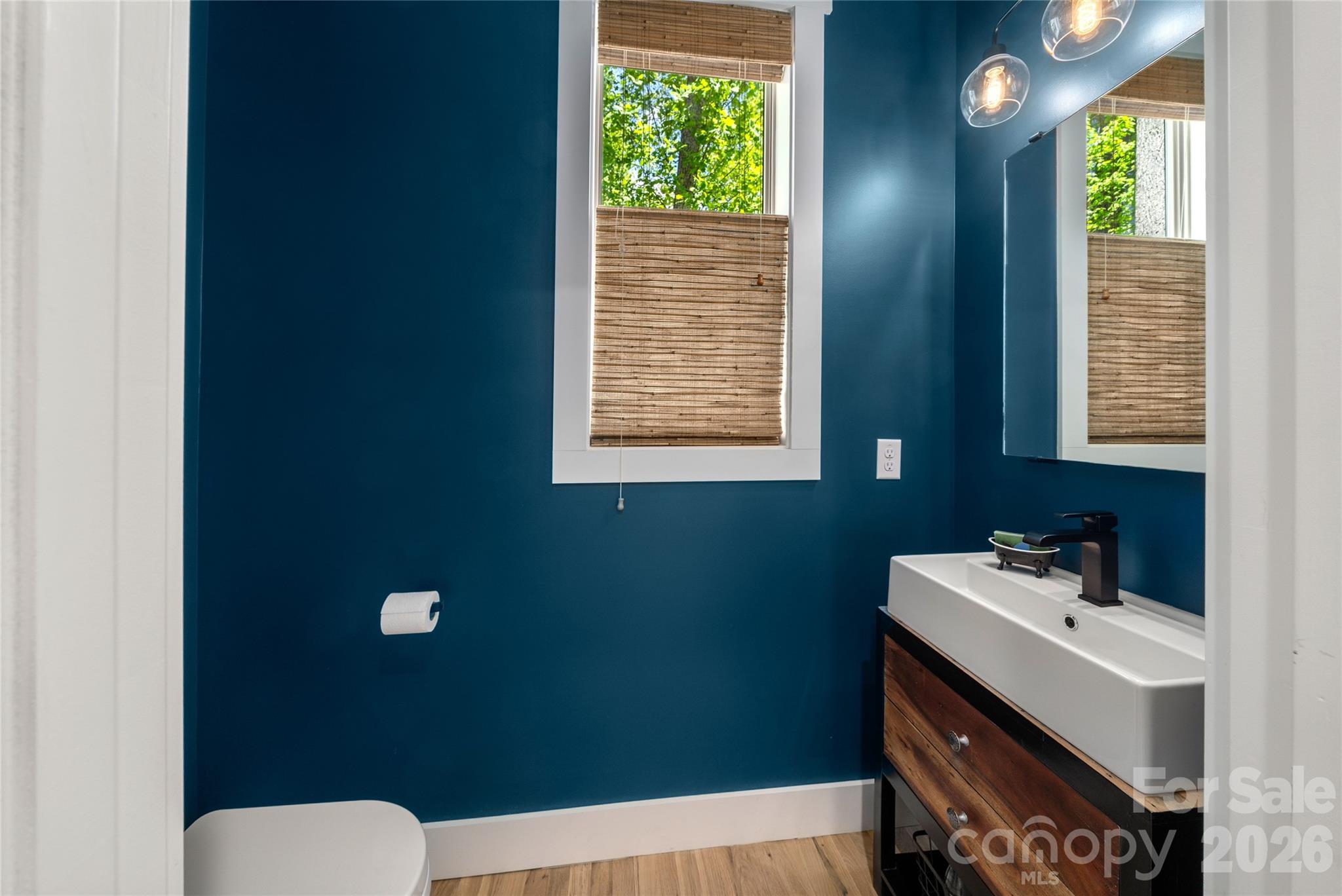 24 Acadia Drive — Asheville