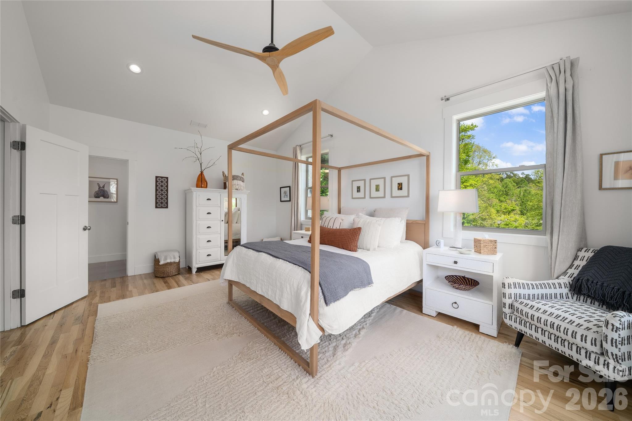24 Acadia Drive — Asheville