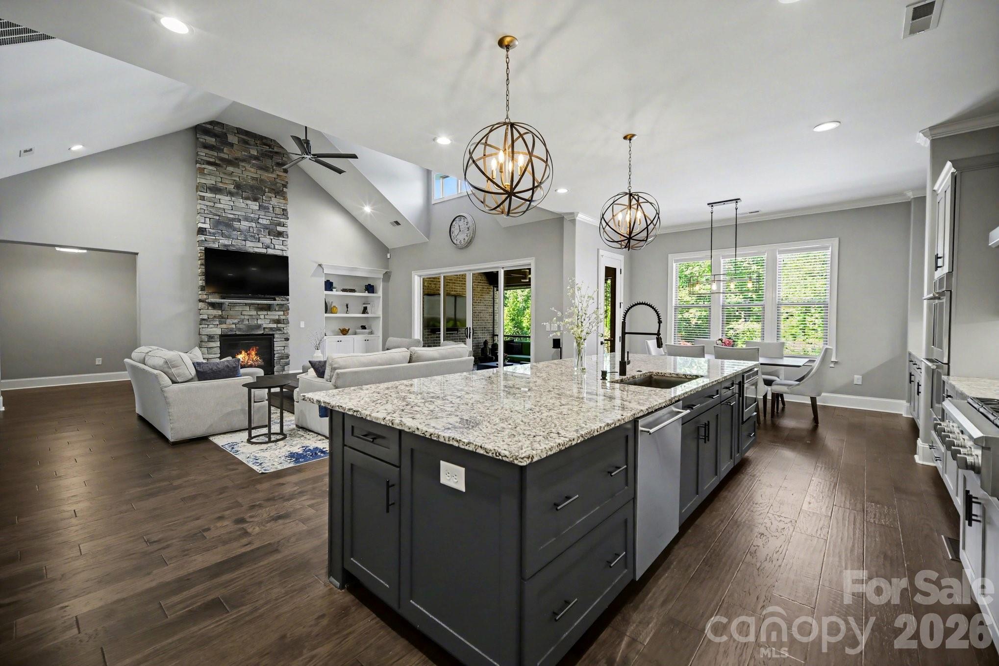 720 Farmer Mill Lane — Matthews