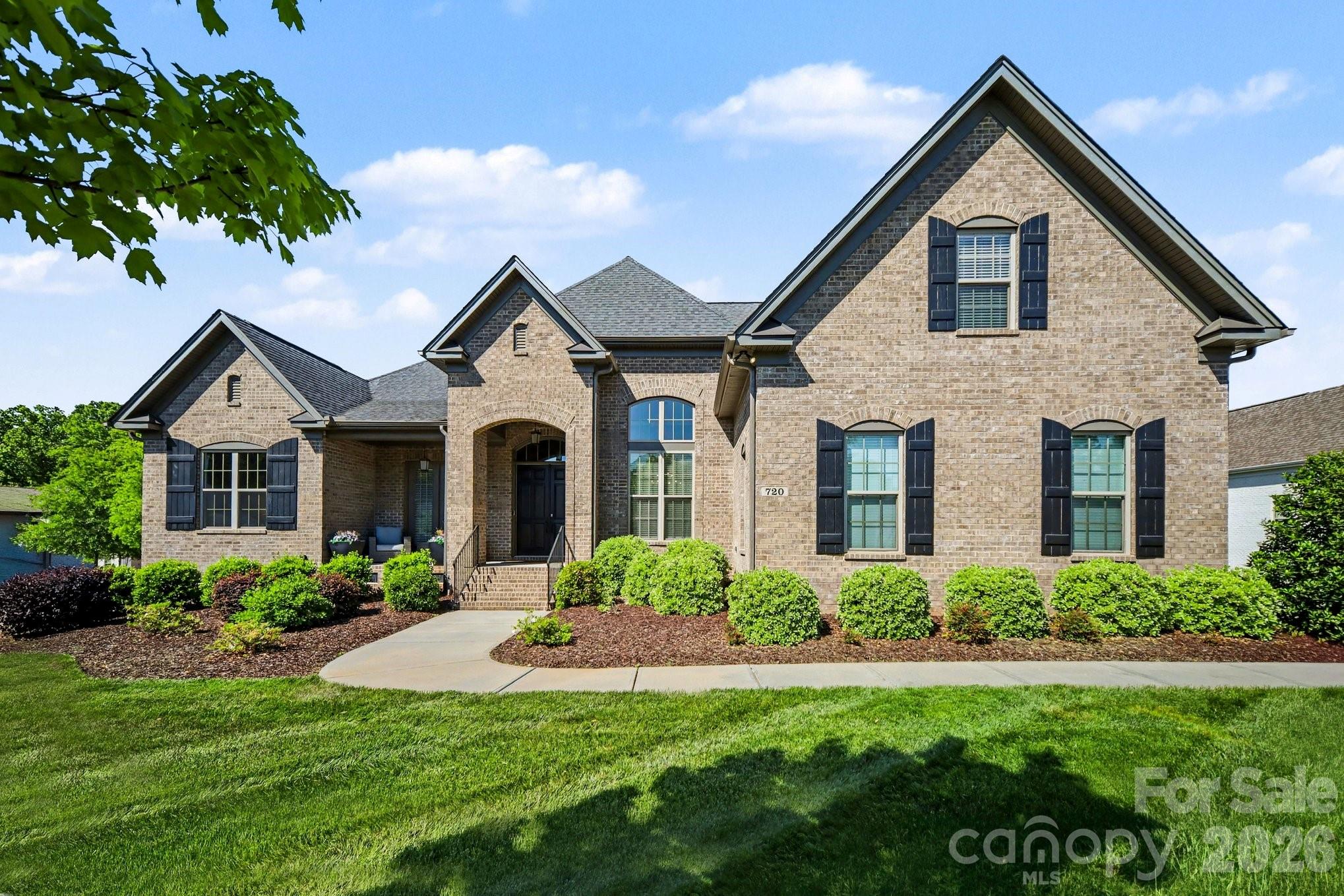 720 Farmer Mill Lane — Matthews