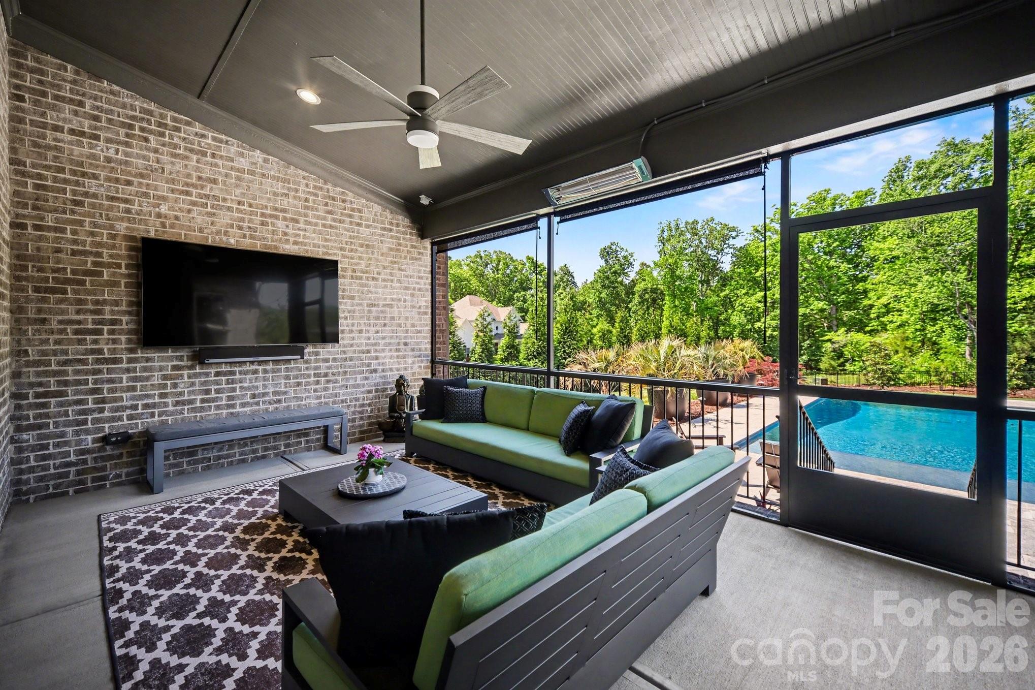 720 Farmer Mill Lane — Matthews