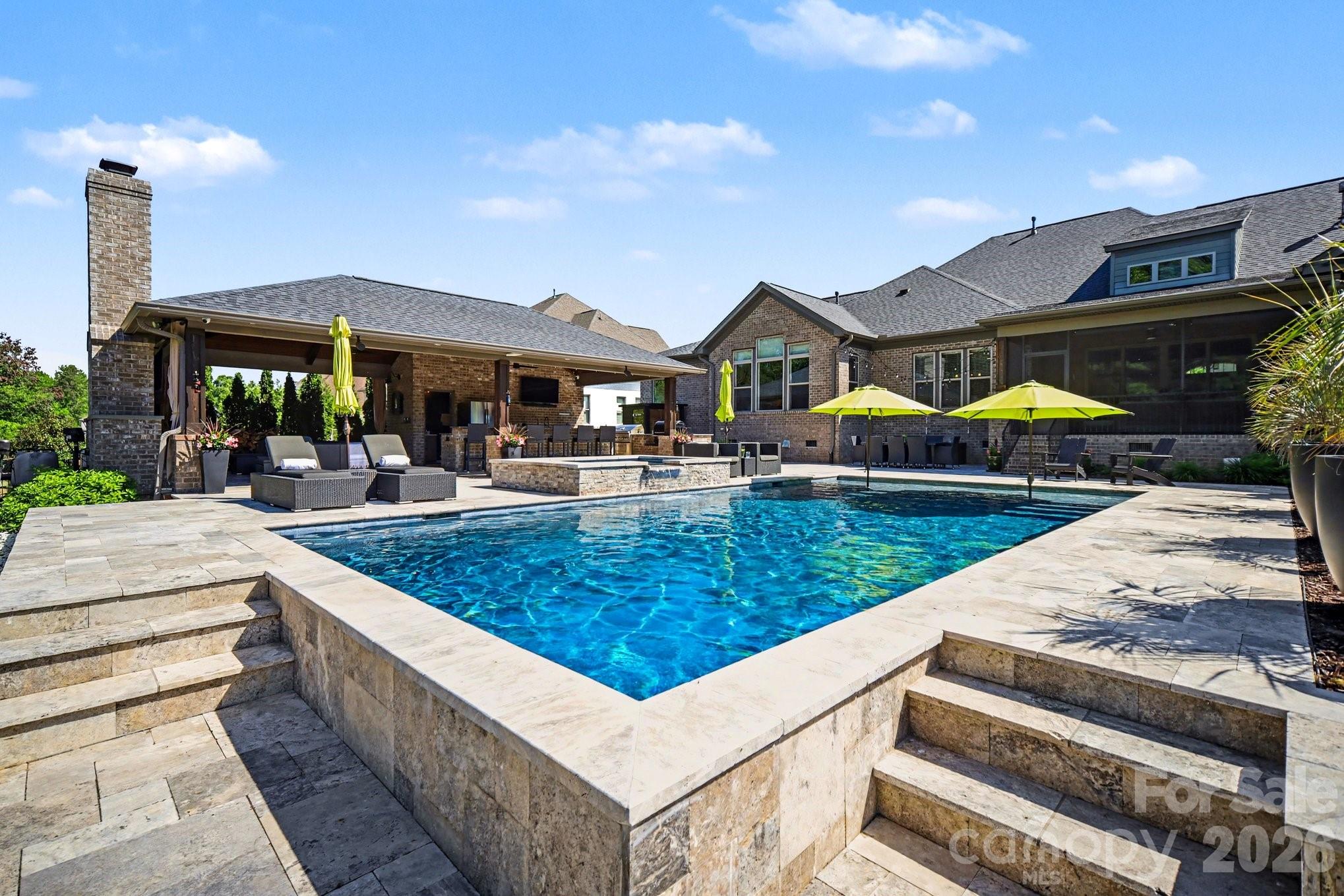 720 Farmer Mill Lane — Matthews