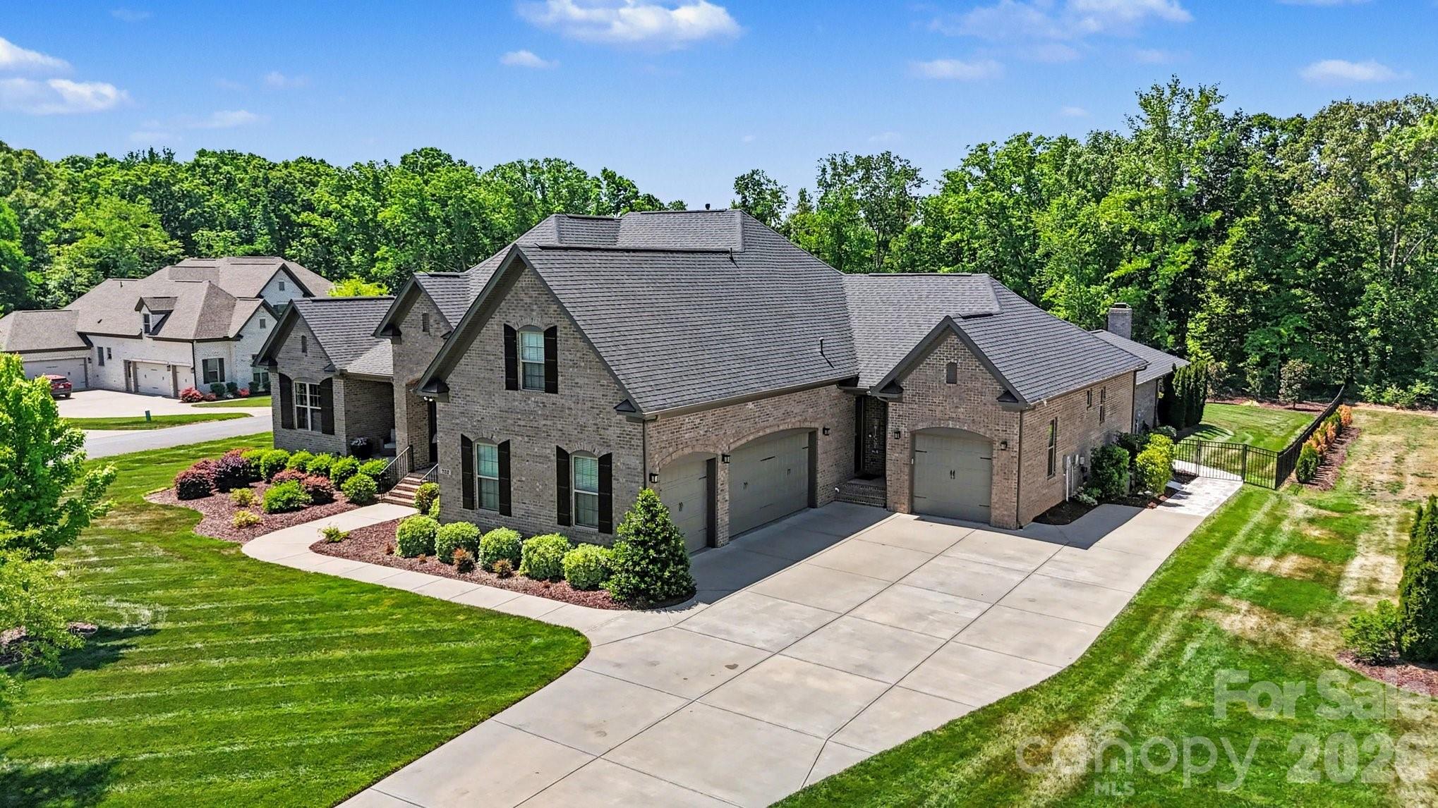 720 Farmer Mill Lane — Matthews