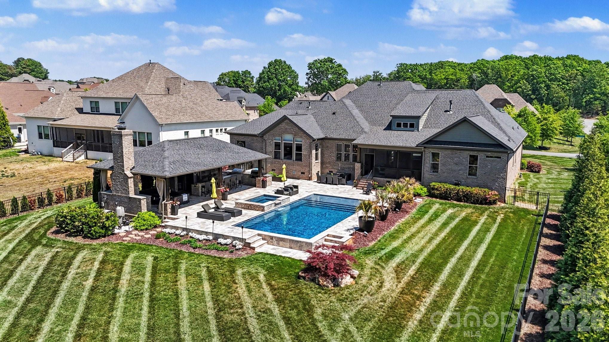720 Farmer Mill Lane — Matthews