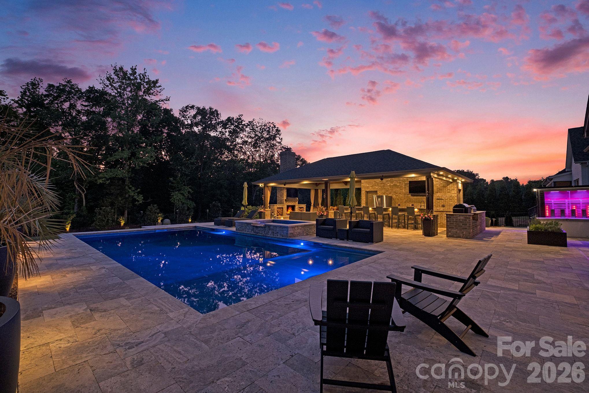 720 Farmer Mill Lane — Matthews