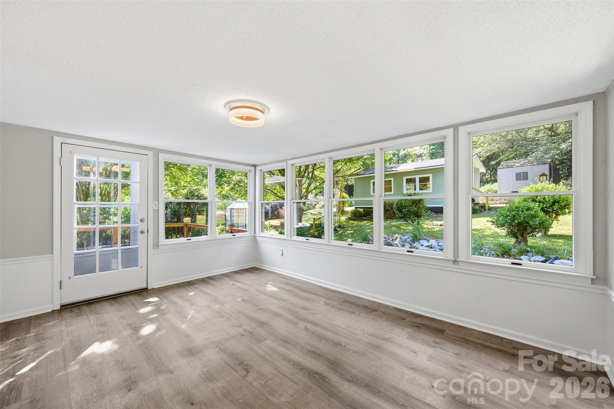 1321 Saluda River Drive — West Columbia