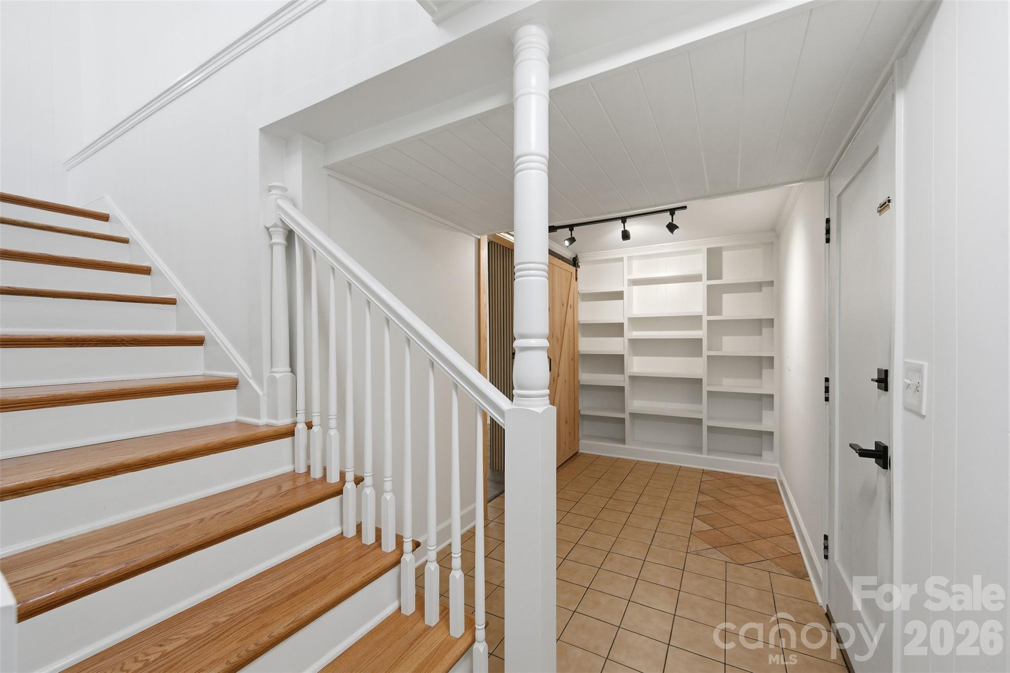 1321 Saluda River Drive — West Columbia