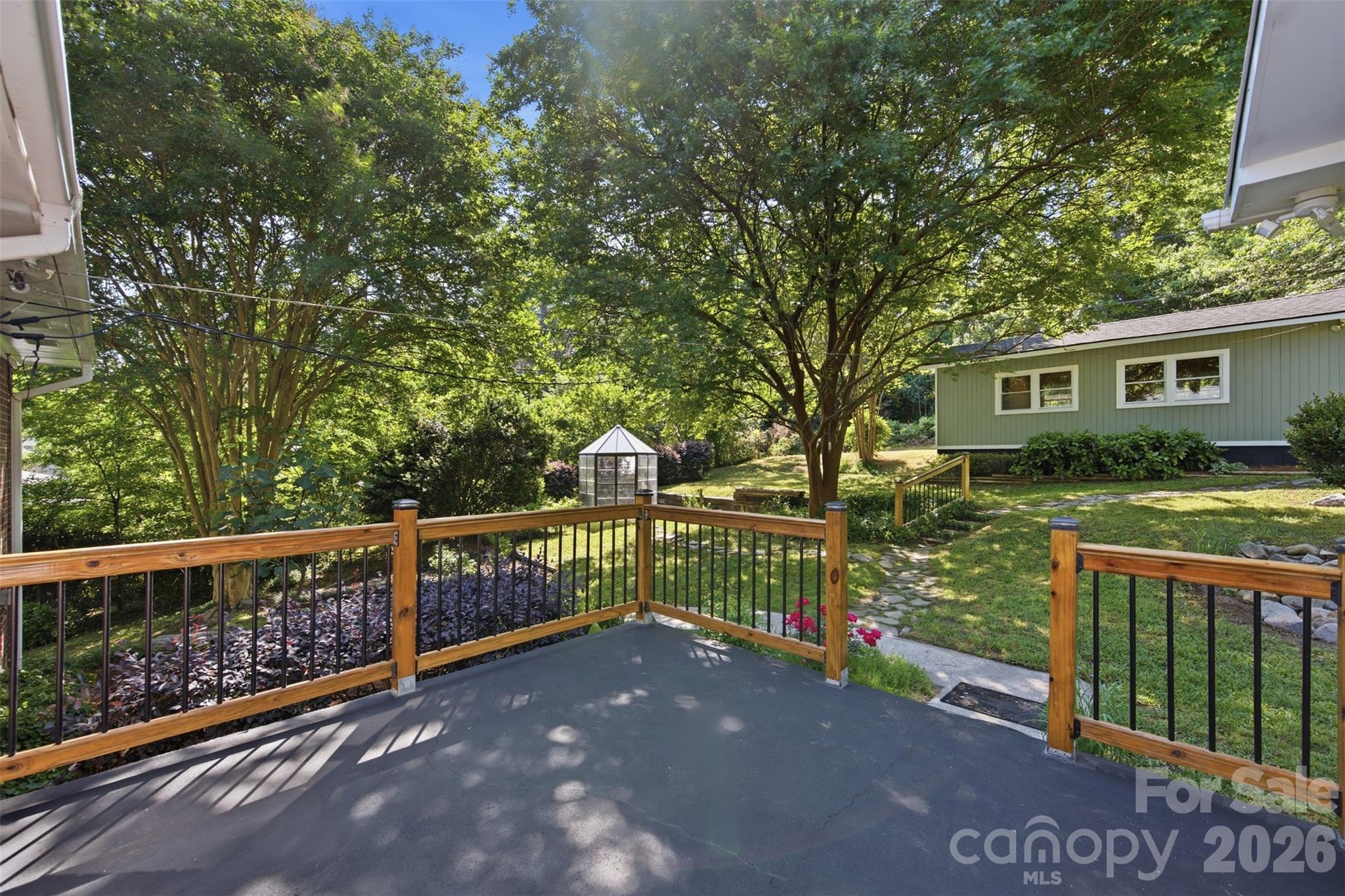 1321 Saluda River Drive — West Columbia