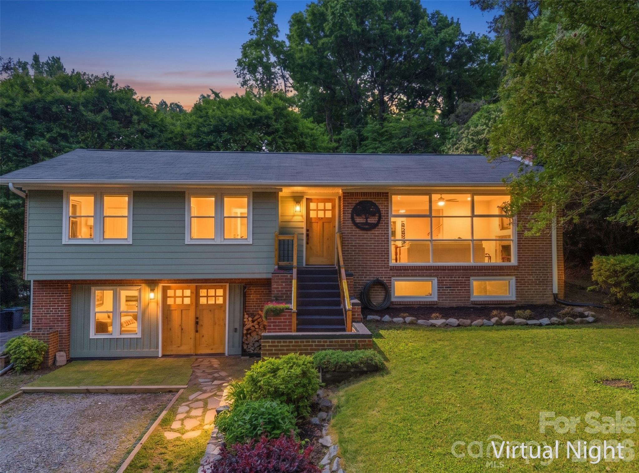 1321 Saluda River Drive — West Columbia