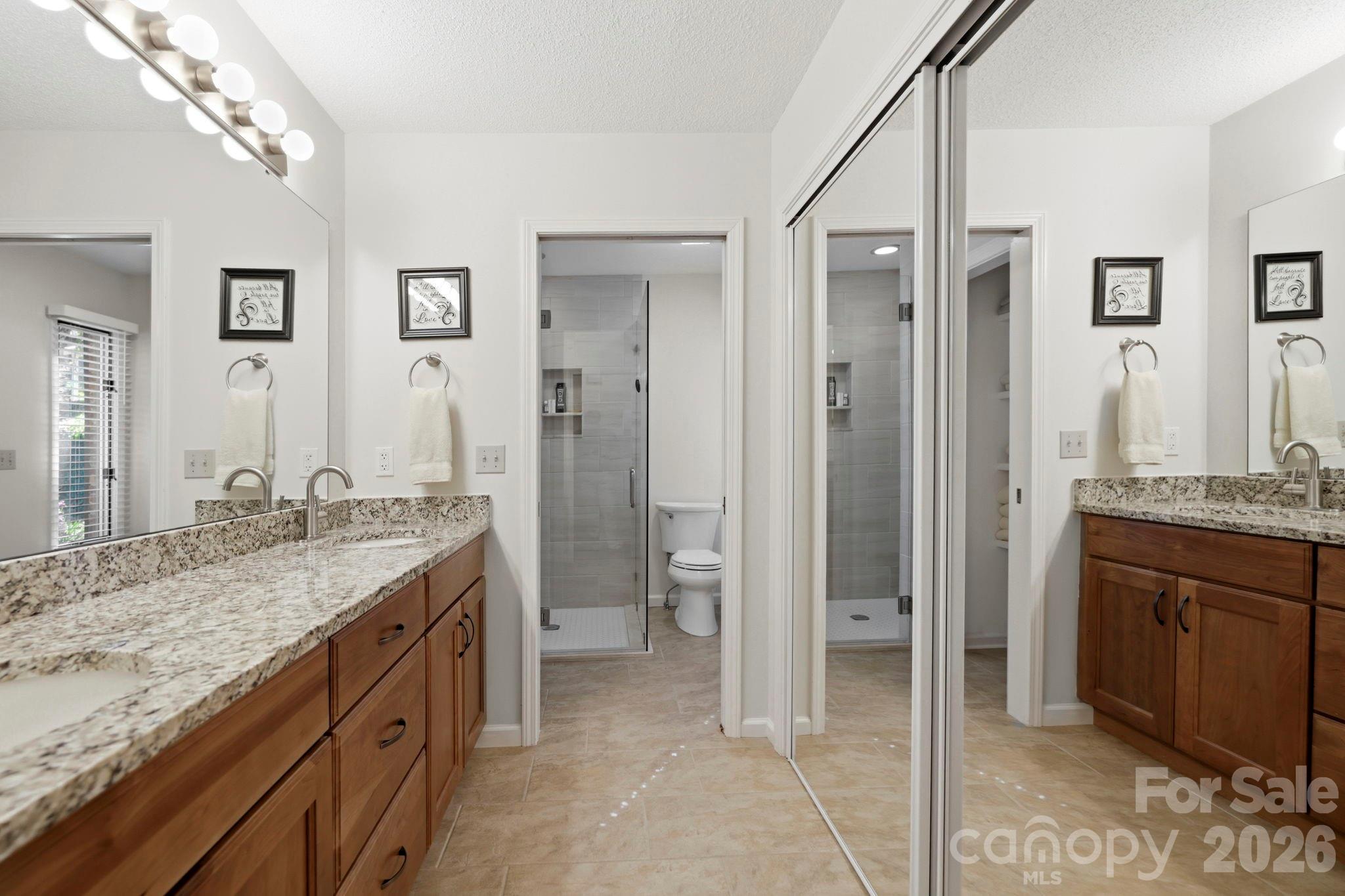 3509 Mountain Top Way — Hendersonville