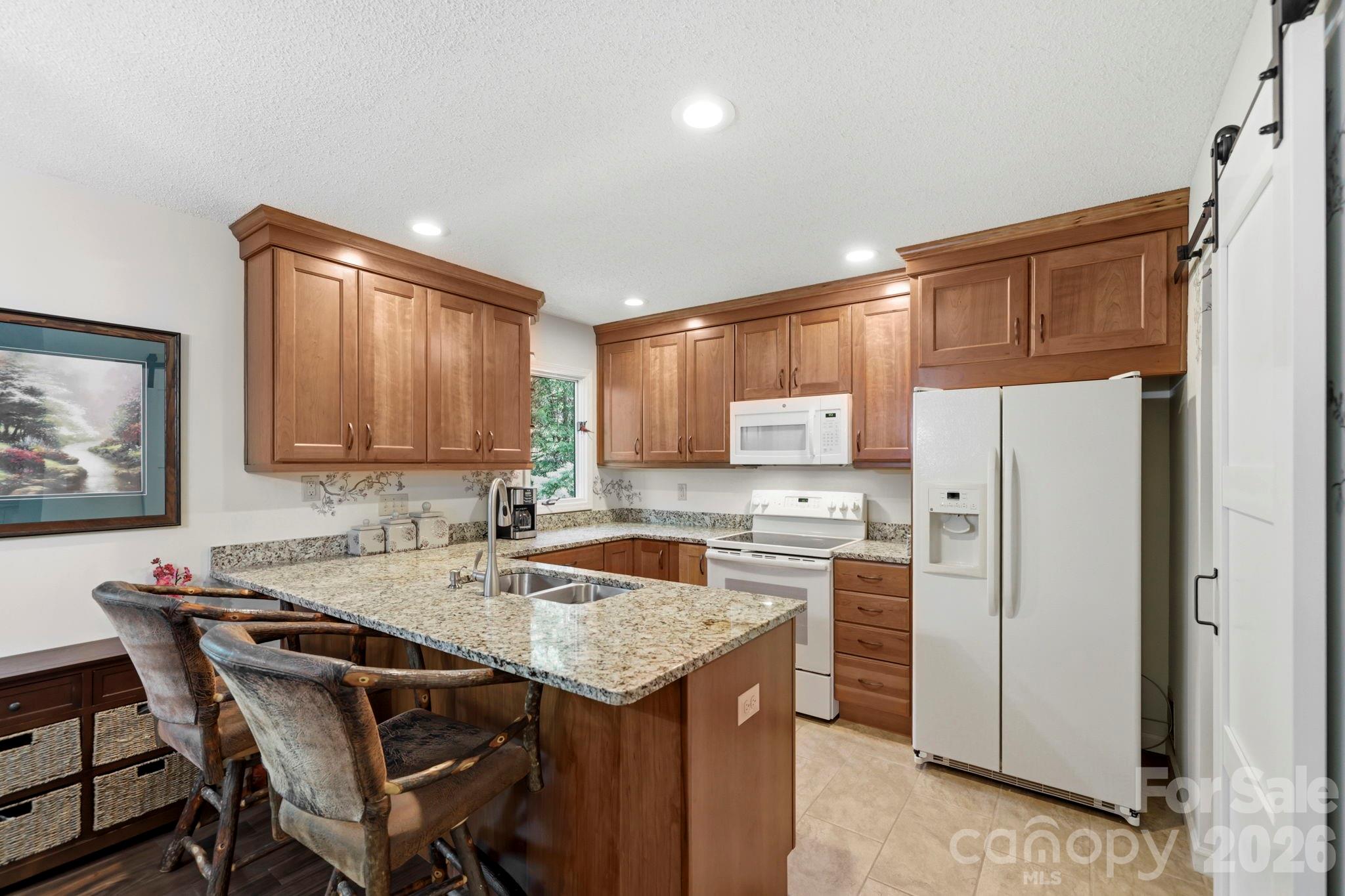 3509 Mountain Top Way — Hendersonville